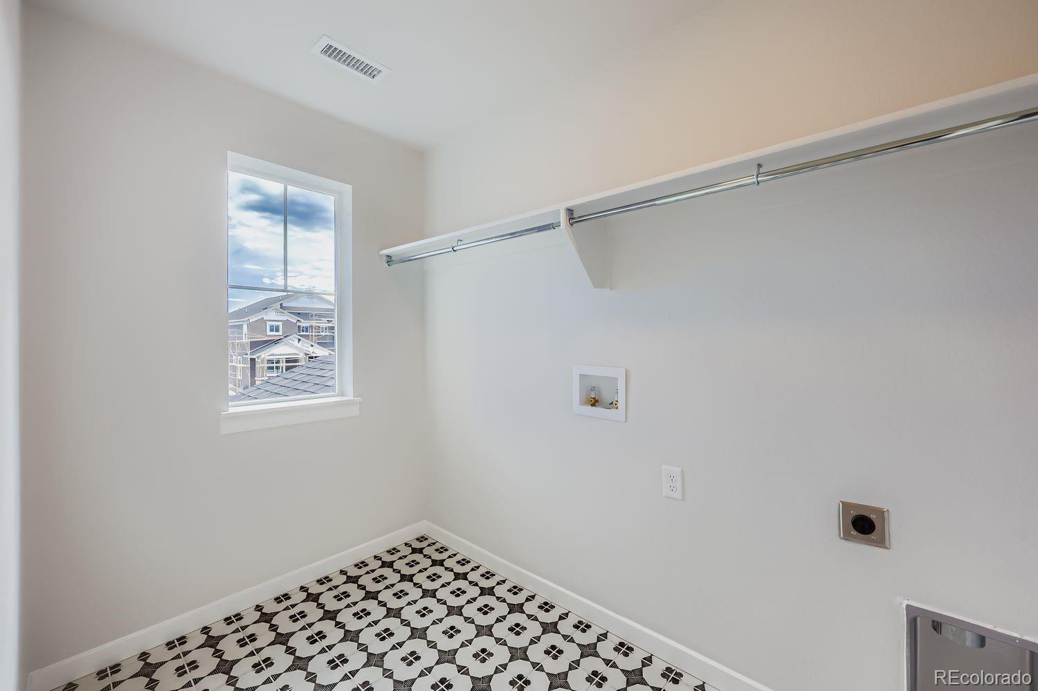 MLS Image #21 for 9900  owl perch loop,colorado springs, Colorado