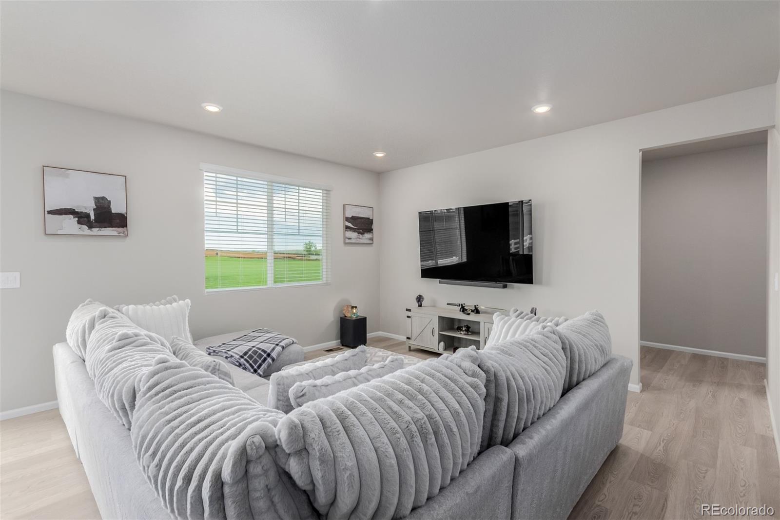 MLS Image #5 for 23998 e atlantic place,aurora, Colorado