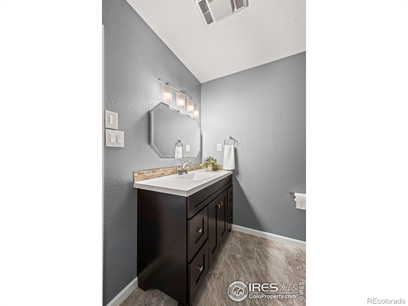 MLS Image #25 for 7409  mount meeker road,longmont, Colorado