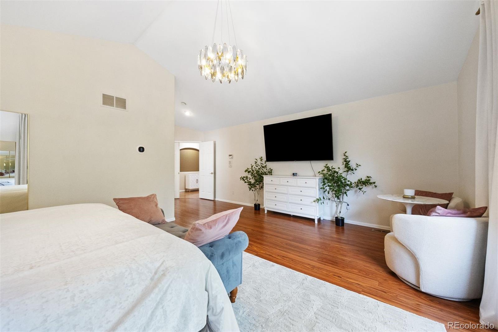 MLS Image #12 for 6427 s tibet street,aurora, Colorado