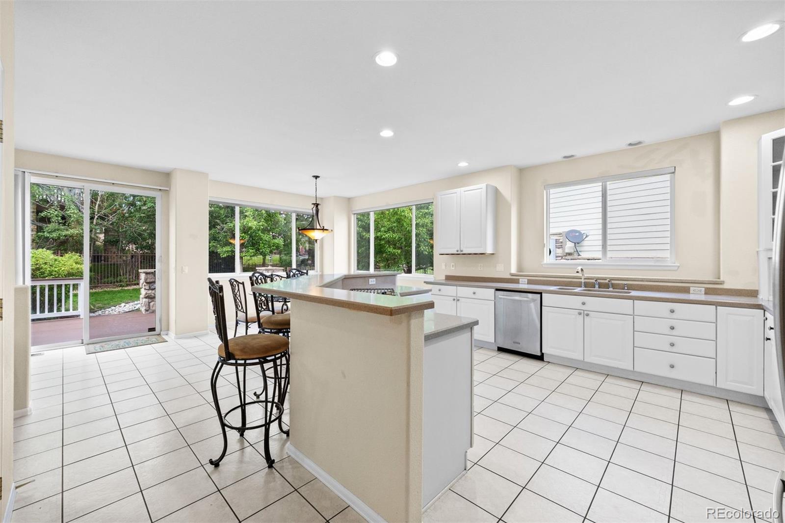 MLS Image #20 for 6427 s tibet street,aurora, Colorado