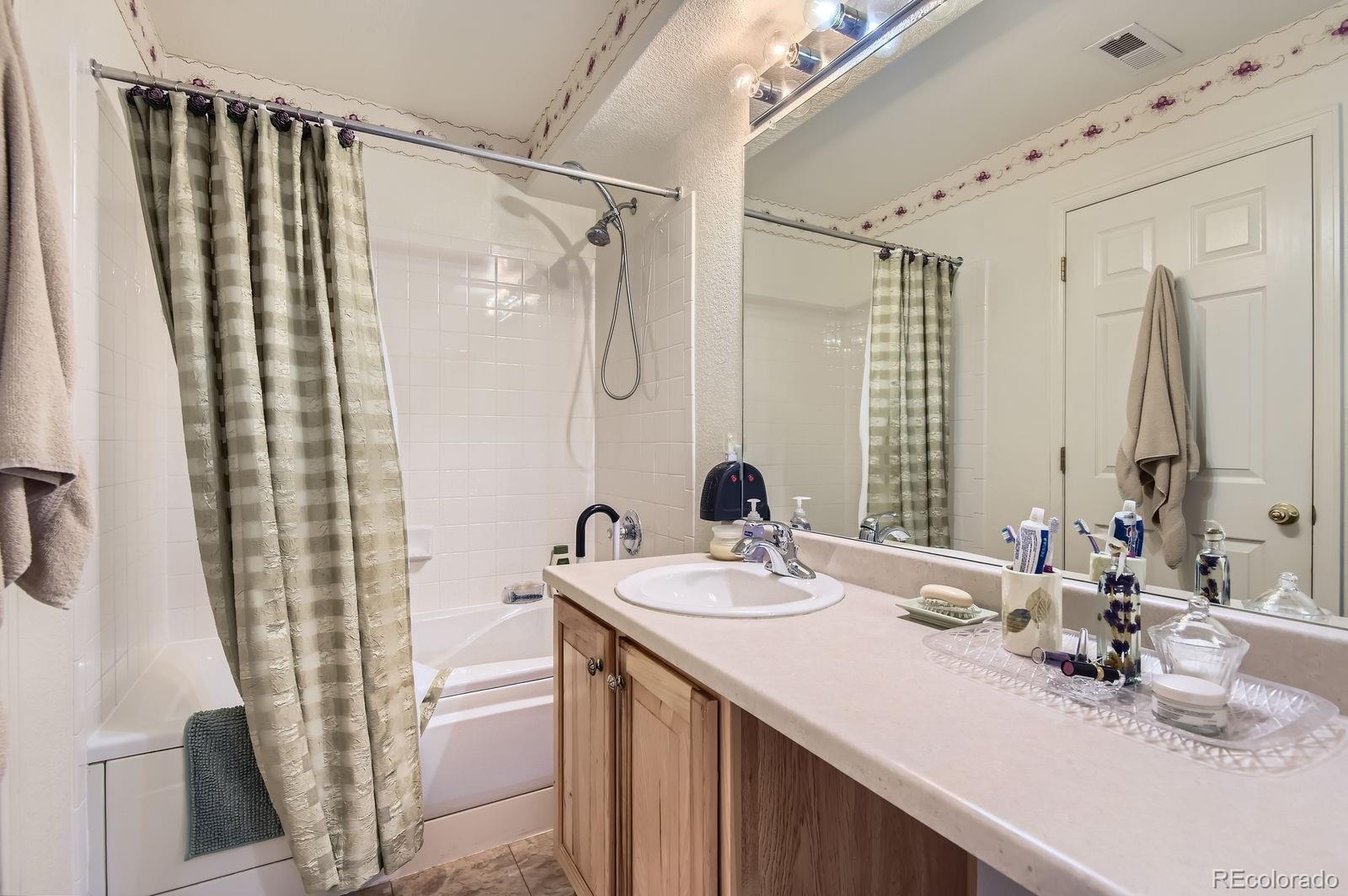 MLS Image #16 for 12835  mayfair way,englewood, Colorado