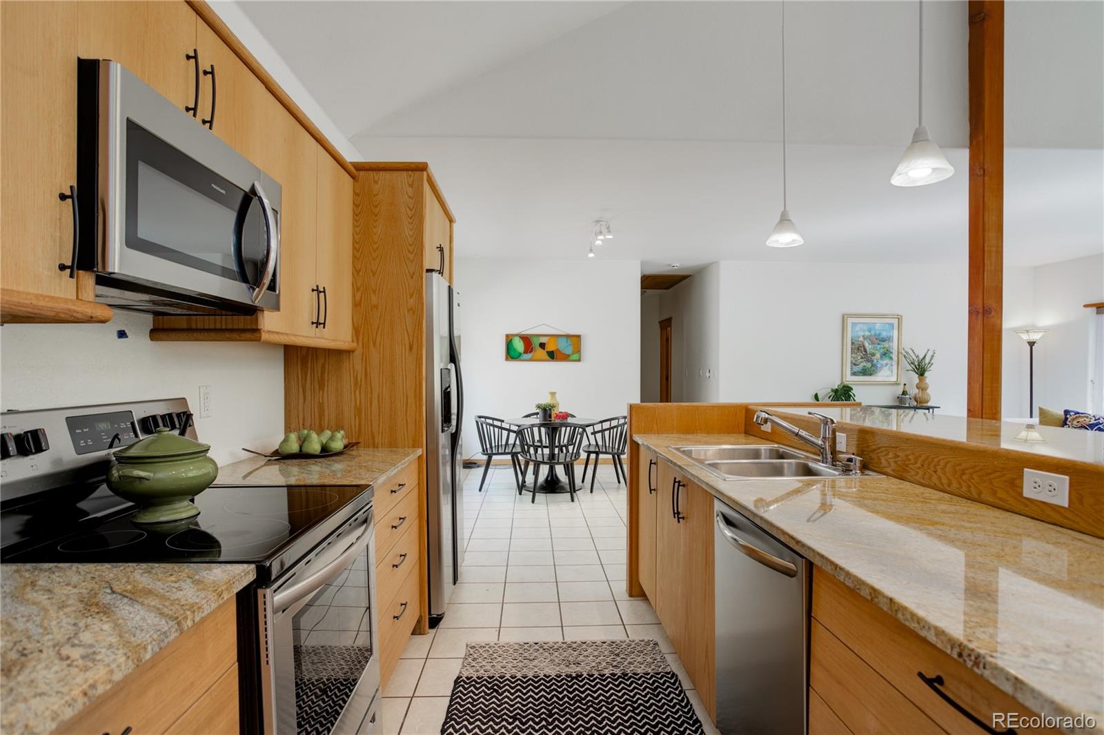 MLS Image #13 for 11220 s deer creek road,littleton, Colorado