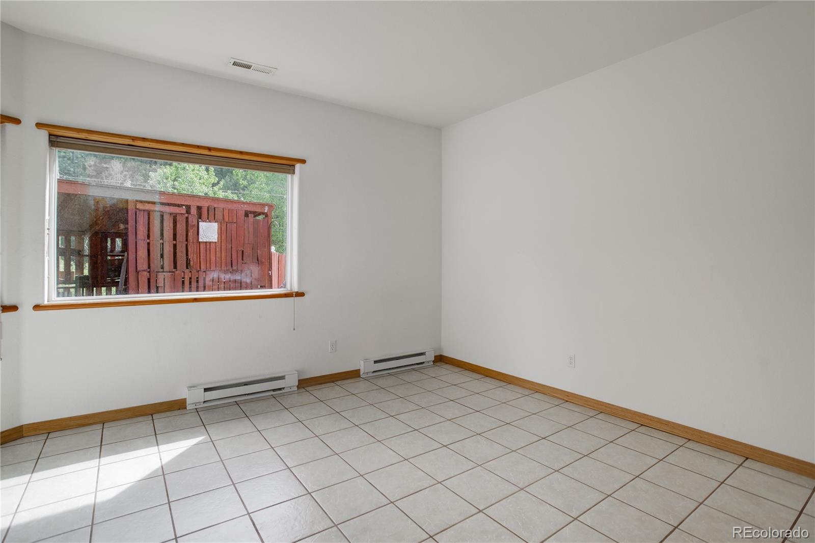 MLS Image #16 for 11220 s deer creek road,littleton, Colorado