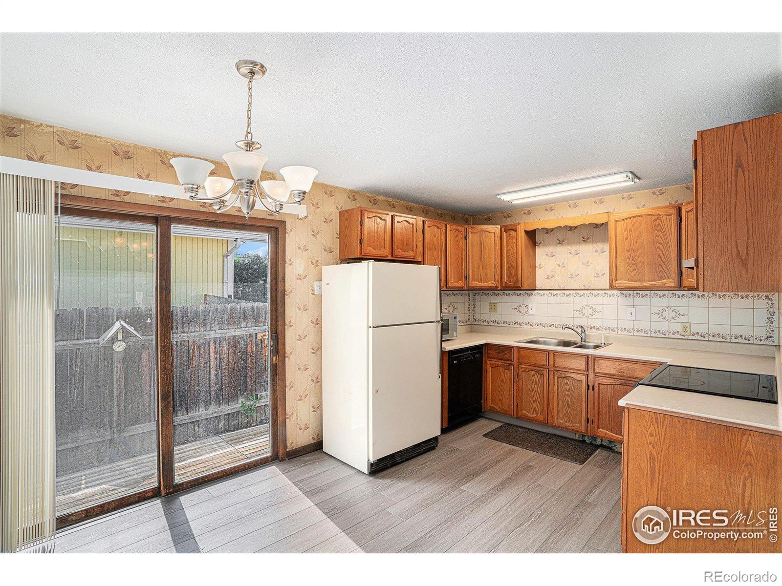 MLS Image #7 for 642 w 9th street,loveland, Colorado