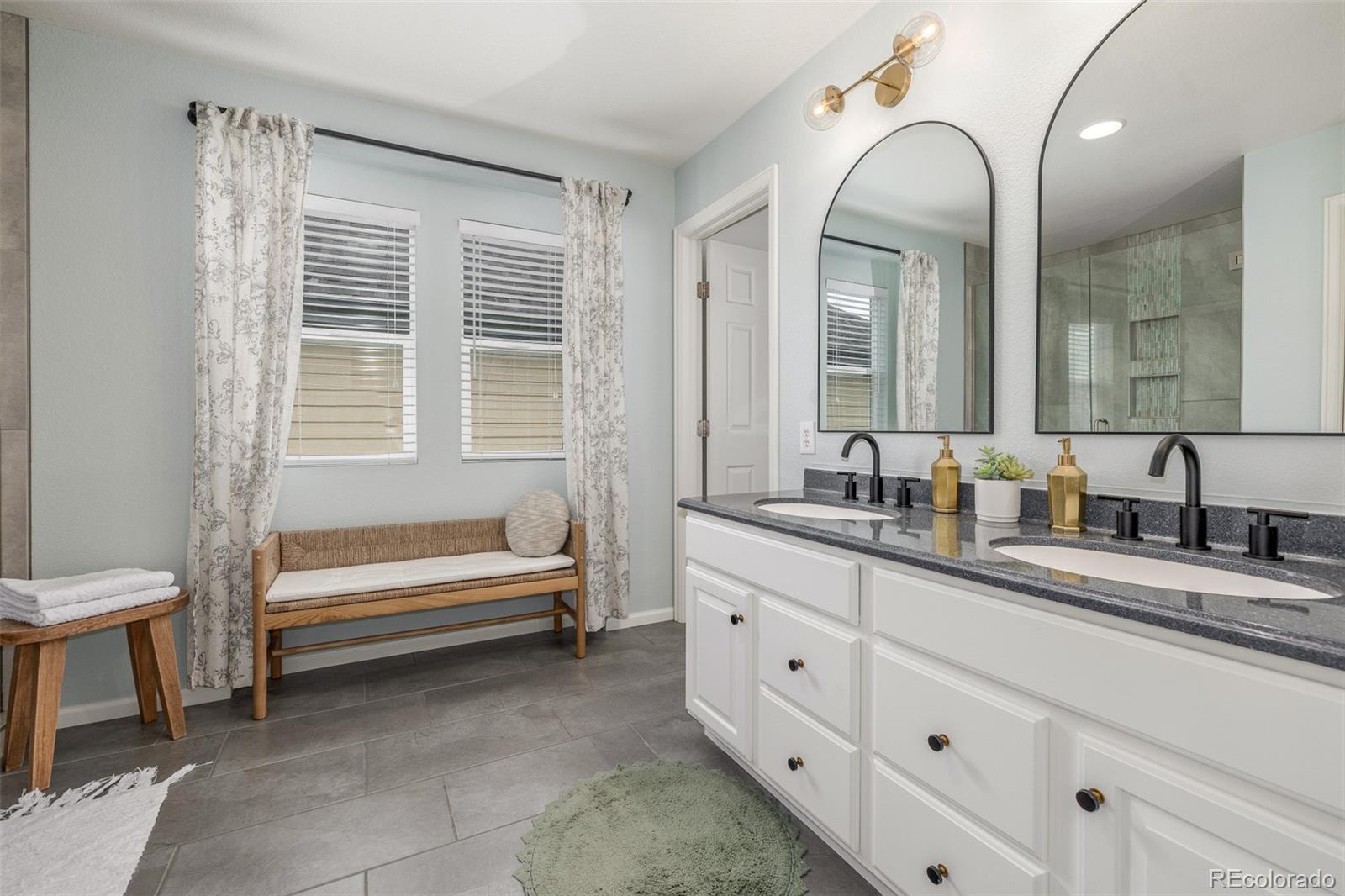 MLS Image #22 for 3433 n wabash street,denver, Colorado