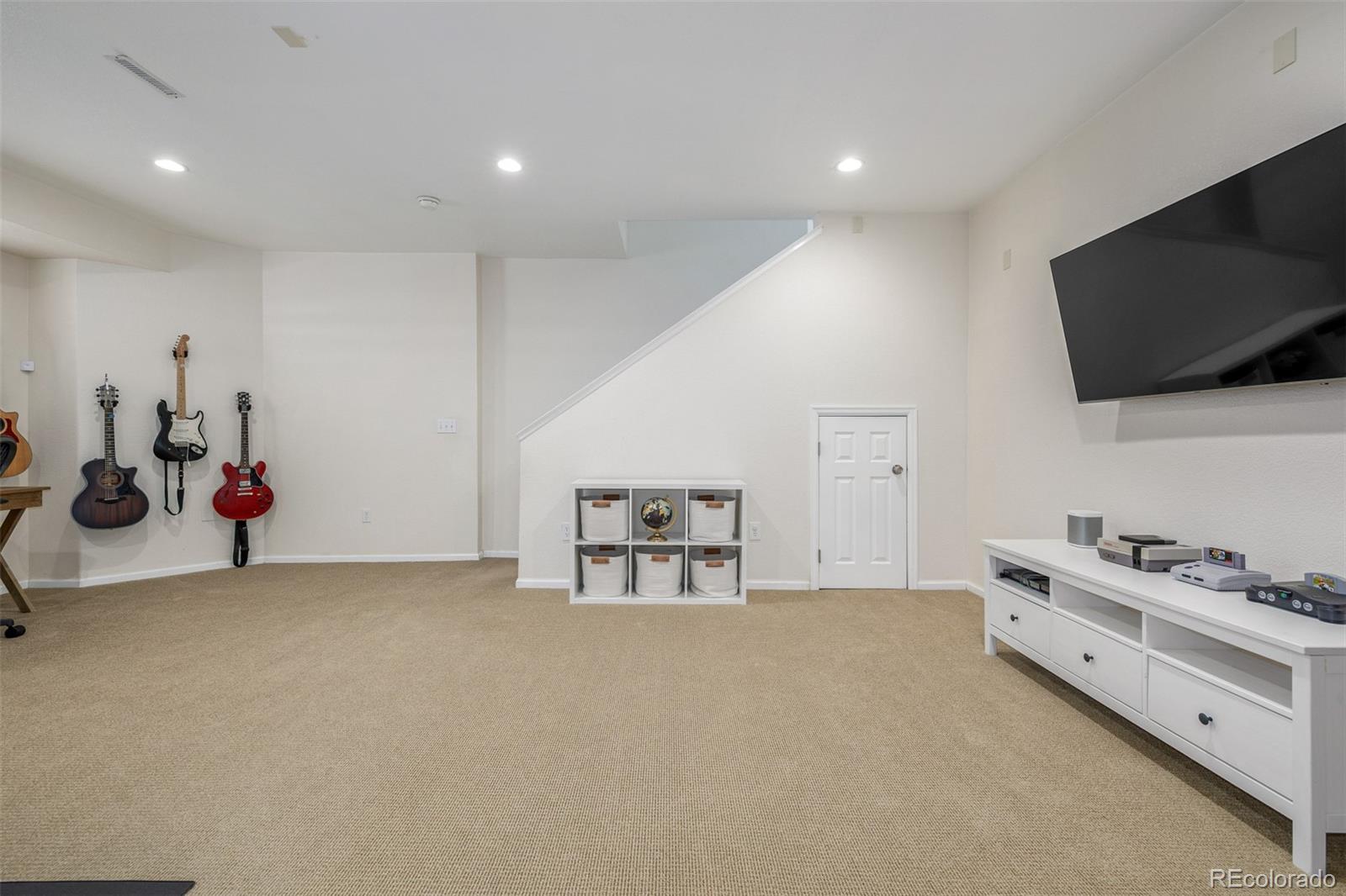 MLS Image #37 for 3433 n wabash street,denver, Colorado