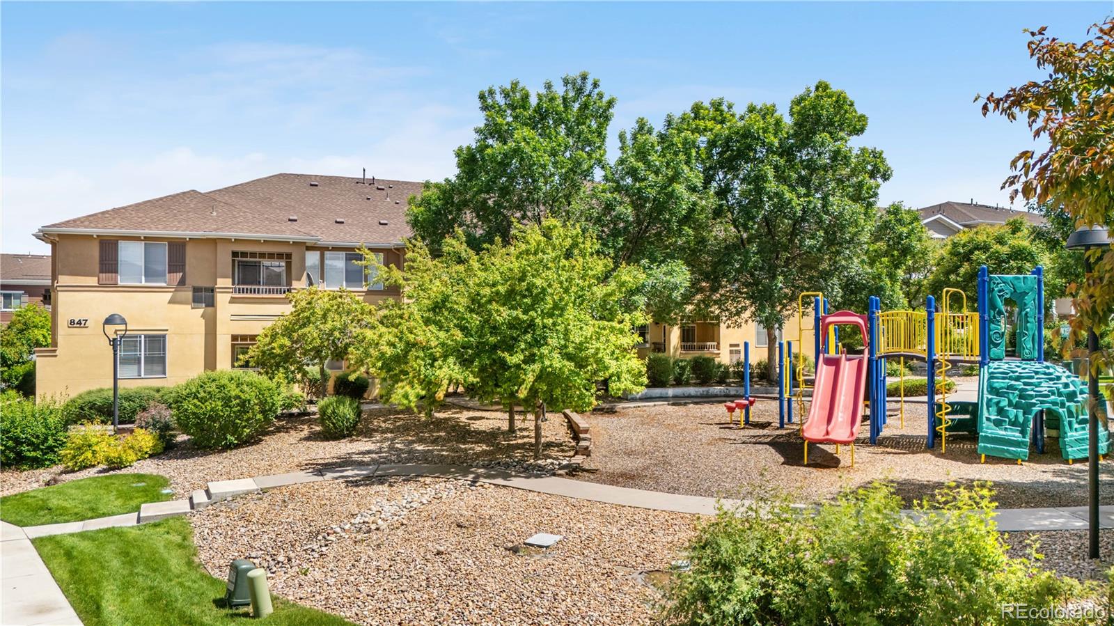 MLS Image #2 for 847 e 98th avenue,thornton, Colorado