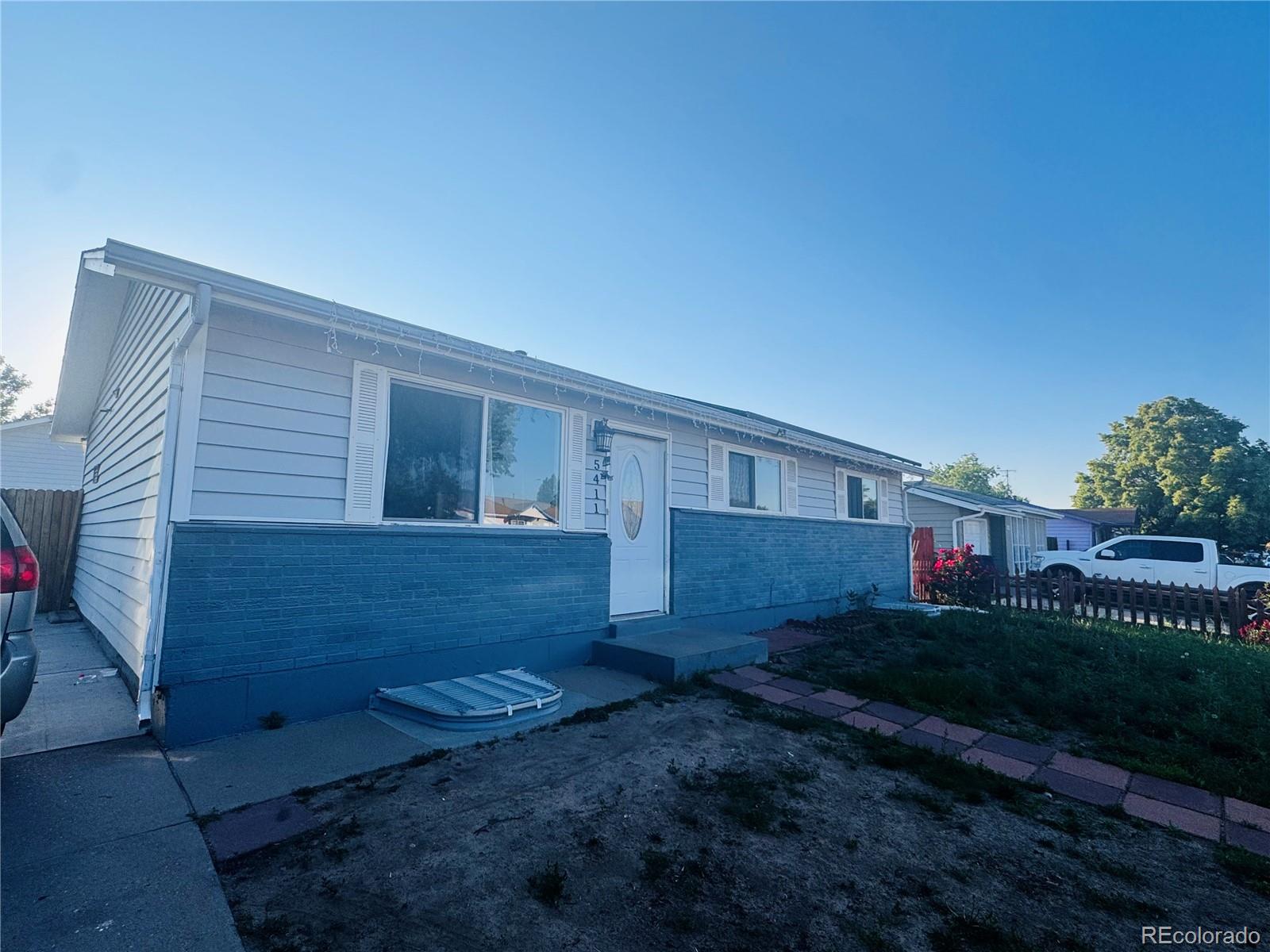 MLS Image #4 for 5411  chandler way,denver, Colorado