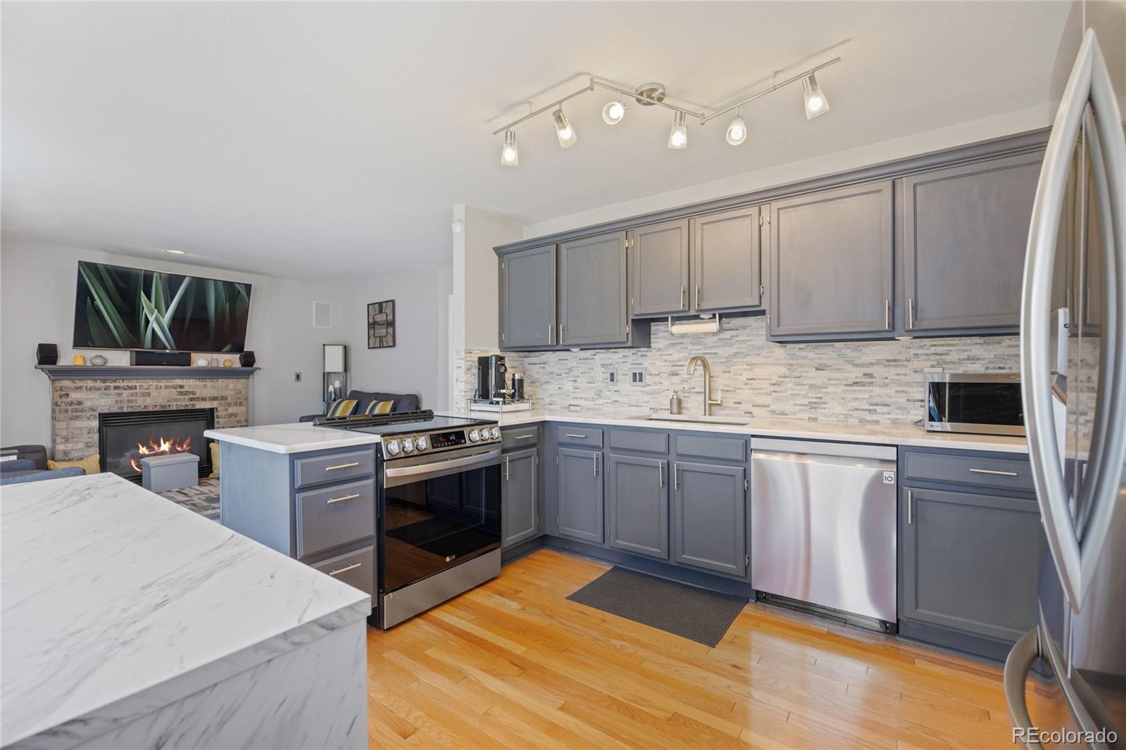 MLS Image #13 for 15157 e nassau avenue,aurora, Colorado