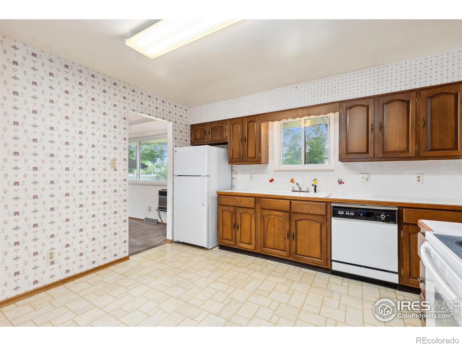 MLS Image #4 for 40  cornell drive,longmont, Colorado