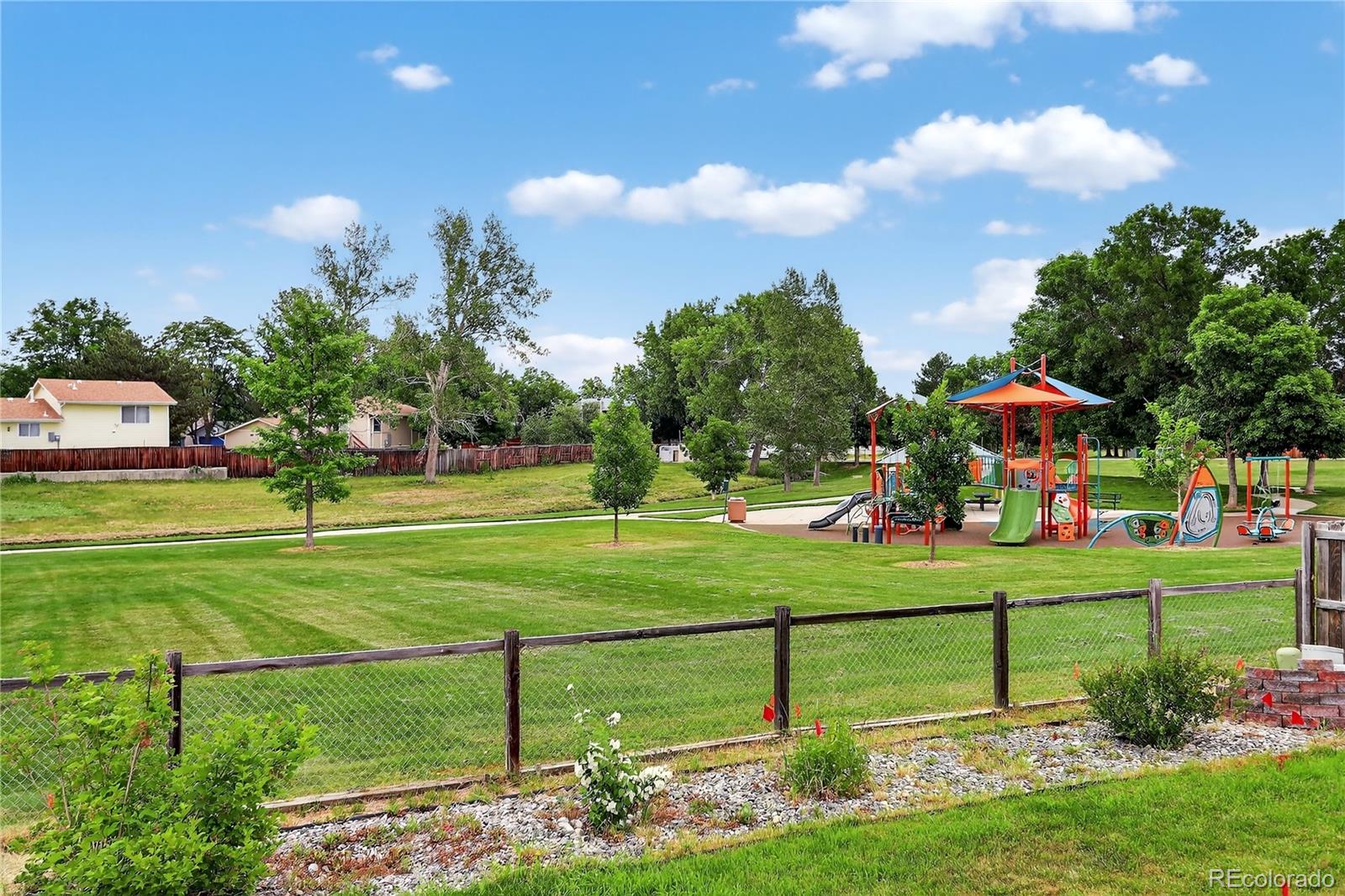 MLS Image #4 for 8721 w 86th avenue,arvada, Colorado