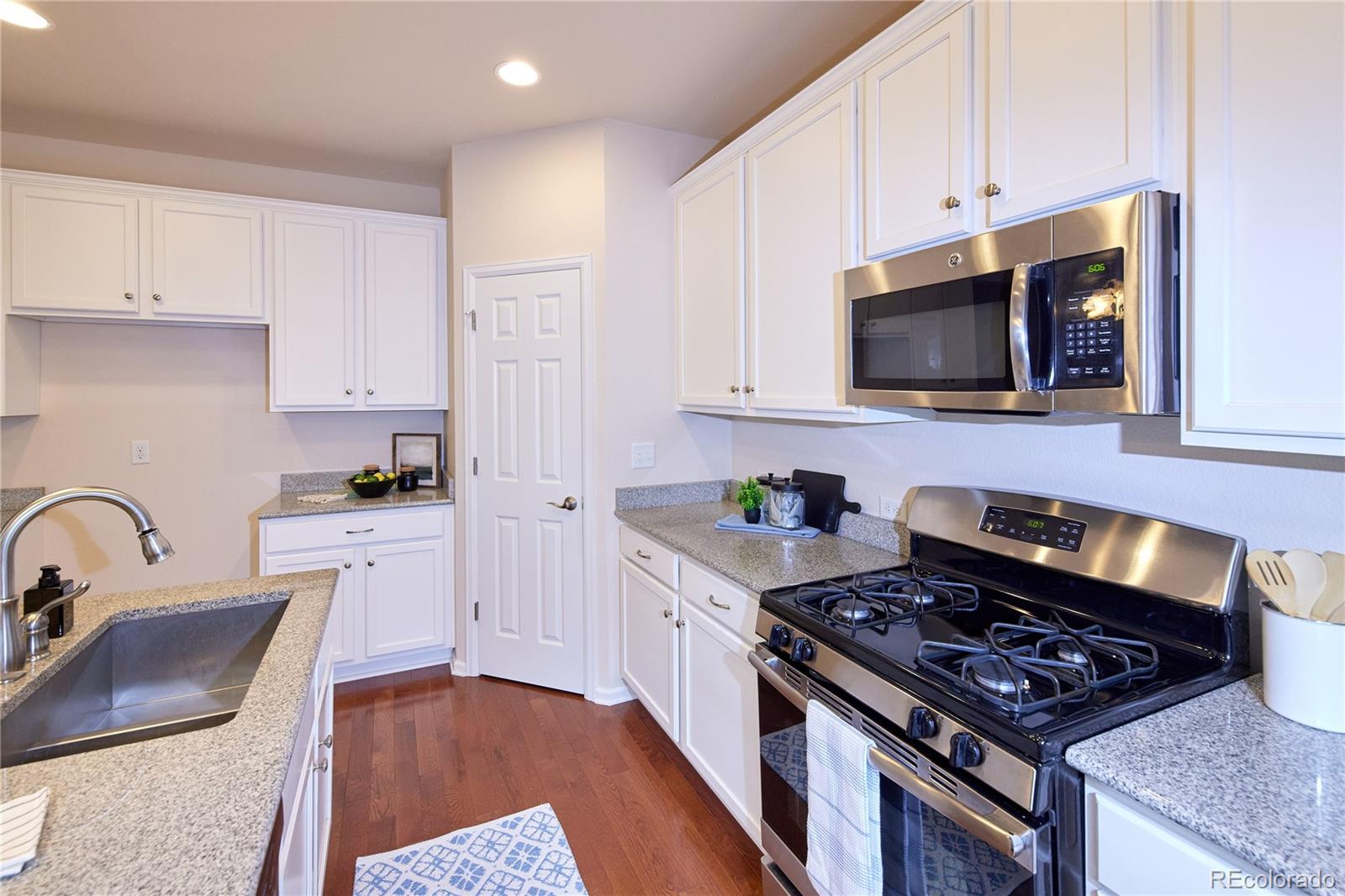 MLS Image #6 for 13424 w 64th place,arvada, Colorado