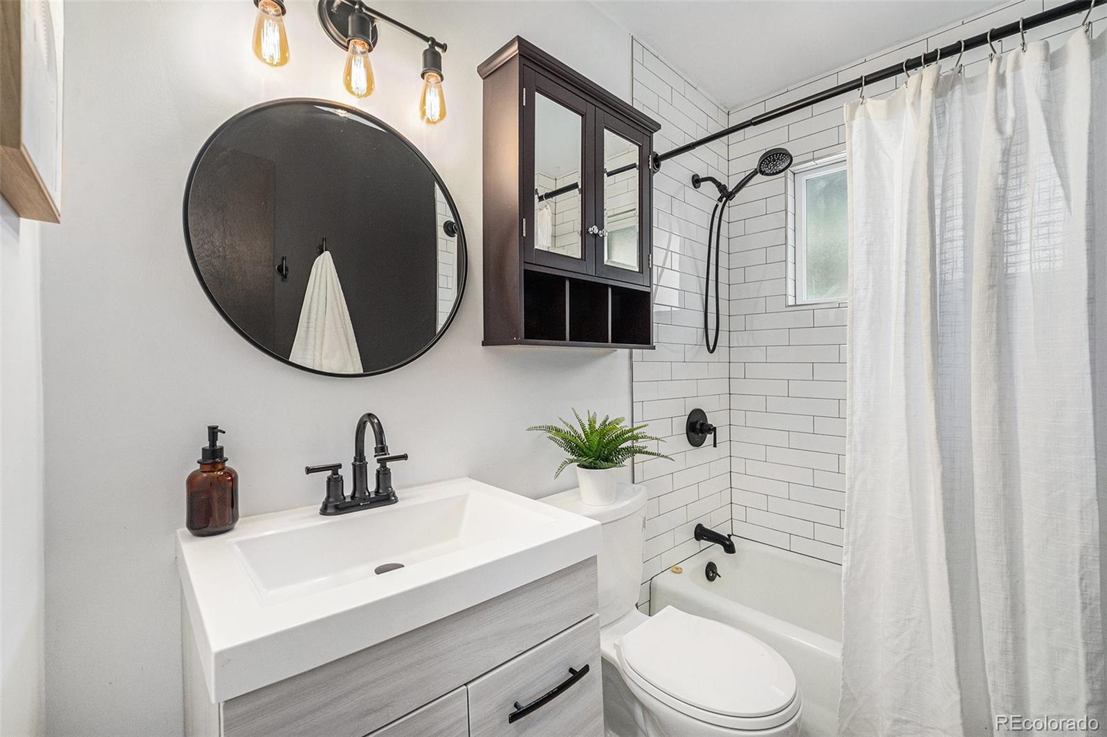 MLS Image #14 for 7625  turner drive,denver, Colorado