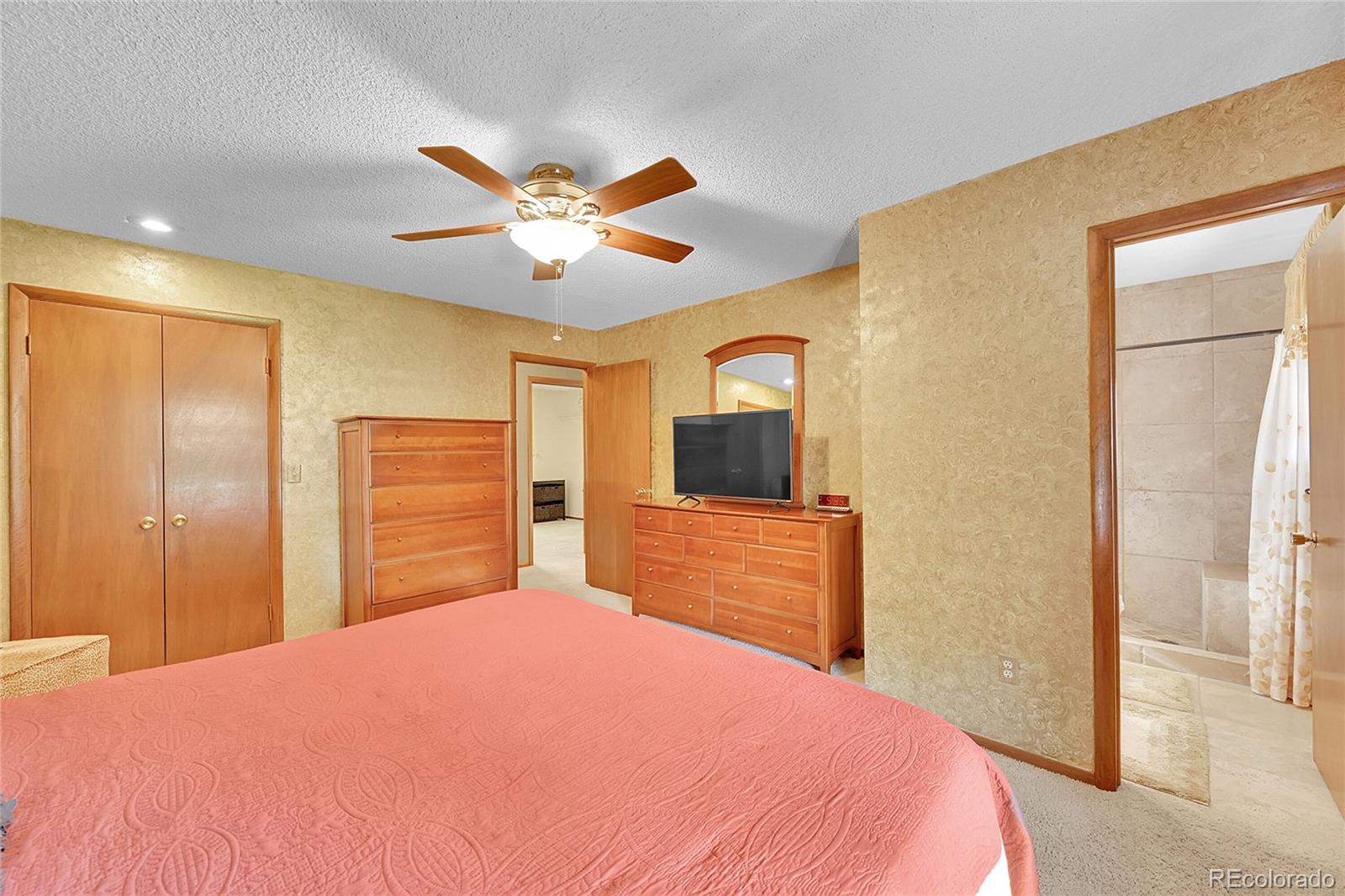 MLS Image #15 for 12348  elizabeth court,thornton, Colorado