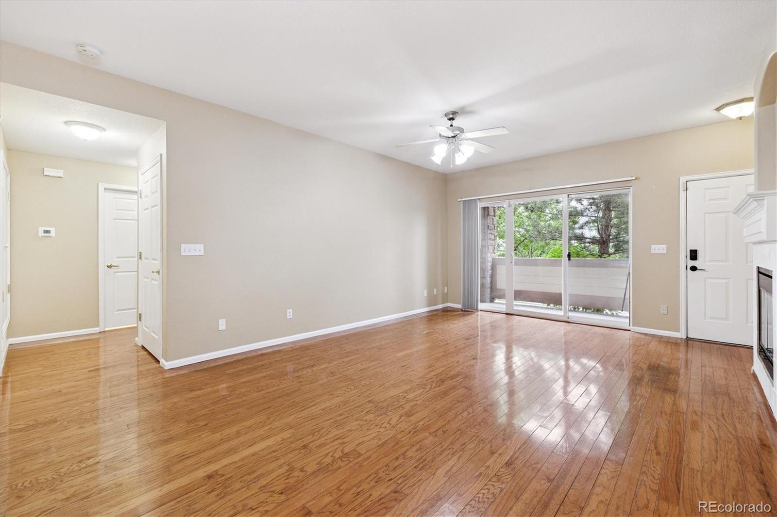 MLS Image #2 for 7111 s wenatchee way c,aurora, Colorado