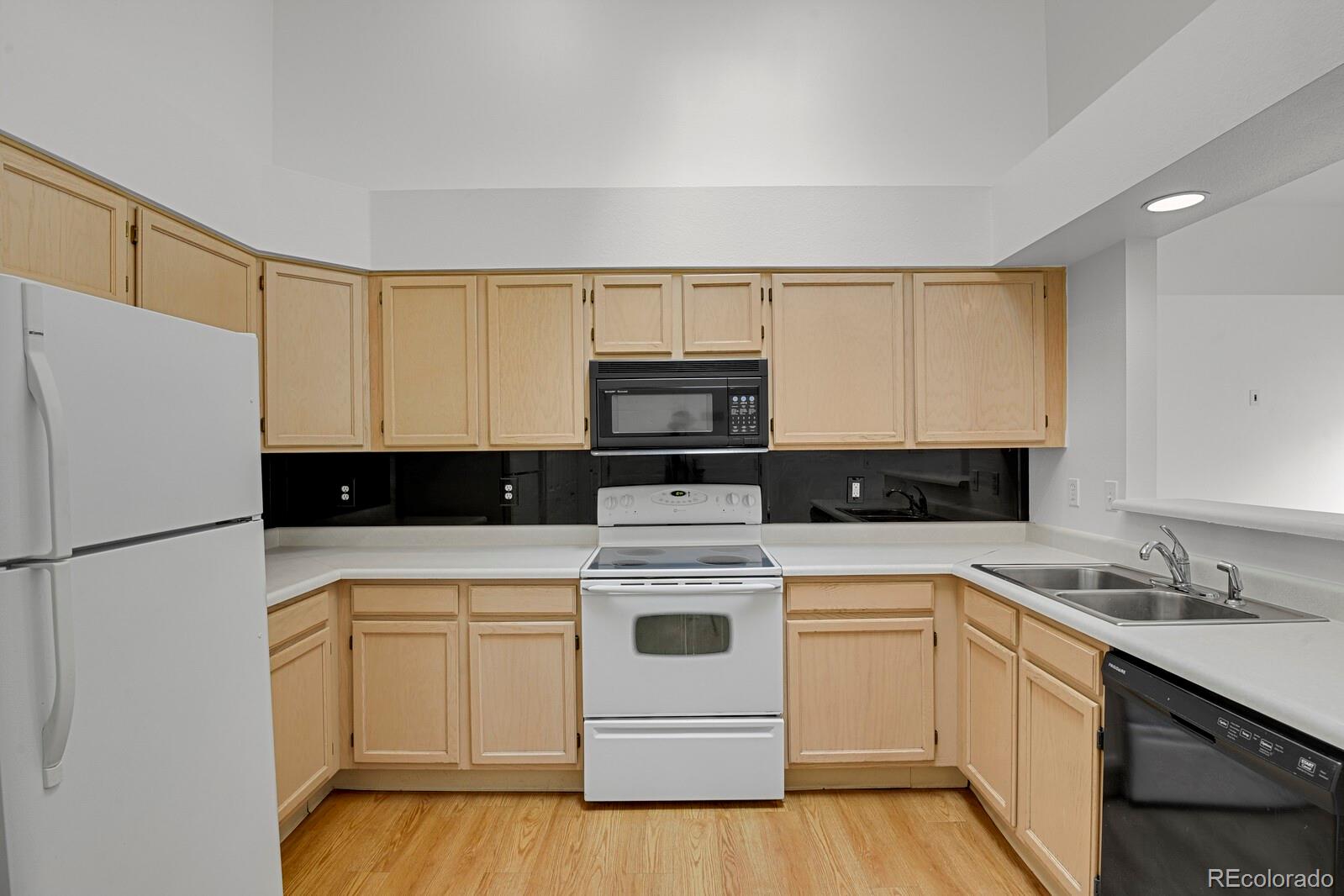 MLS Image #9 for 4883 w 68th avenue,westminster, Colorado