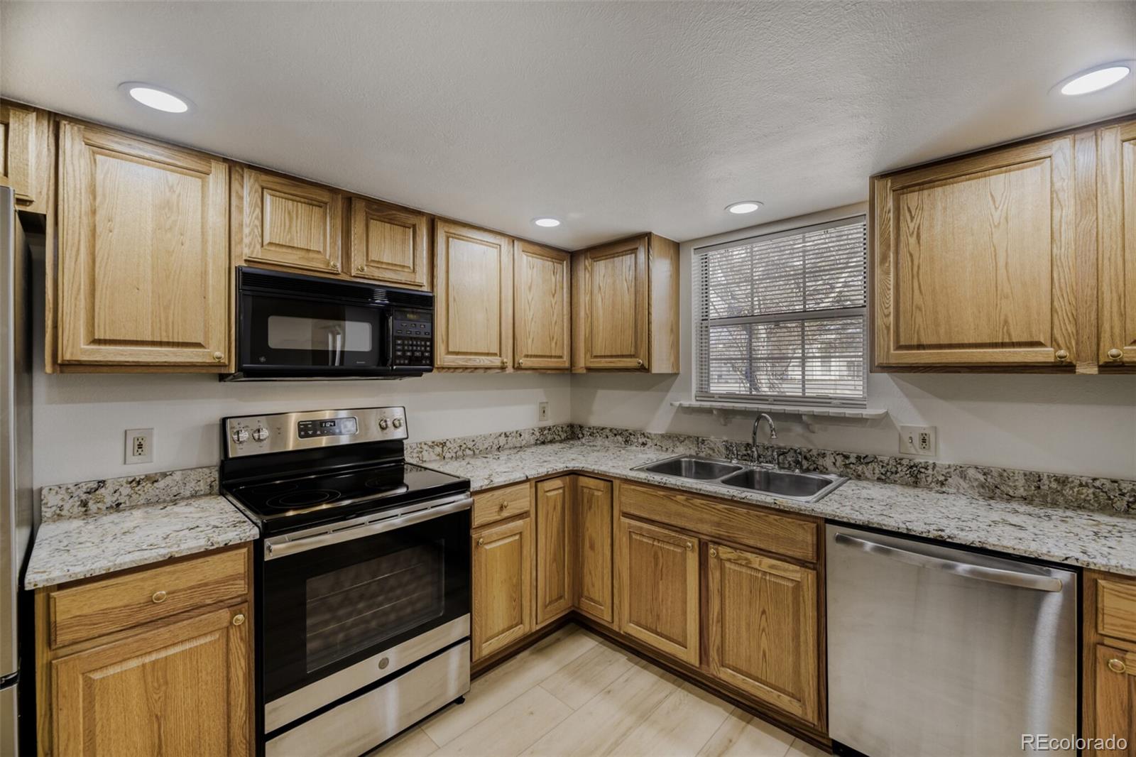 MLS Image #6 for 13940 e linvale place ,aurora, Colorado
