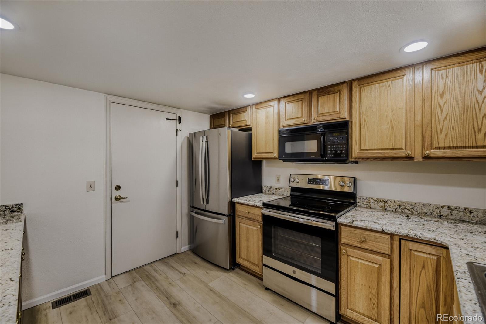 MLS Image #7 for 13940 e linvale place ,aurora, Colorado