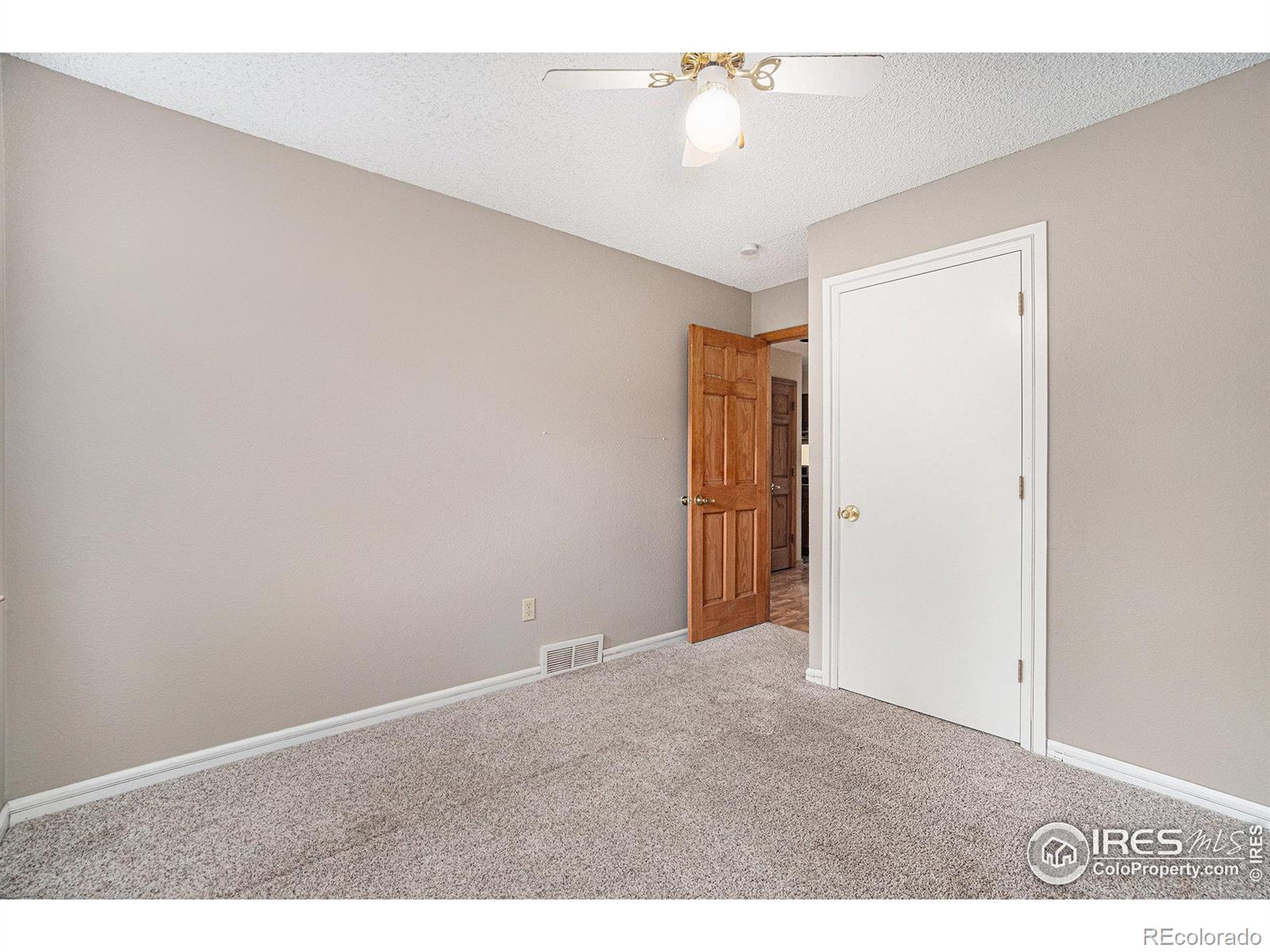 MLS Image #14 for 2342  hampshire road,fort collins, Colorado