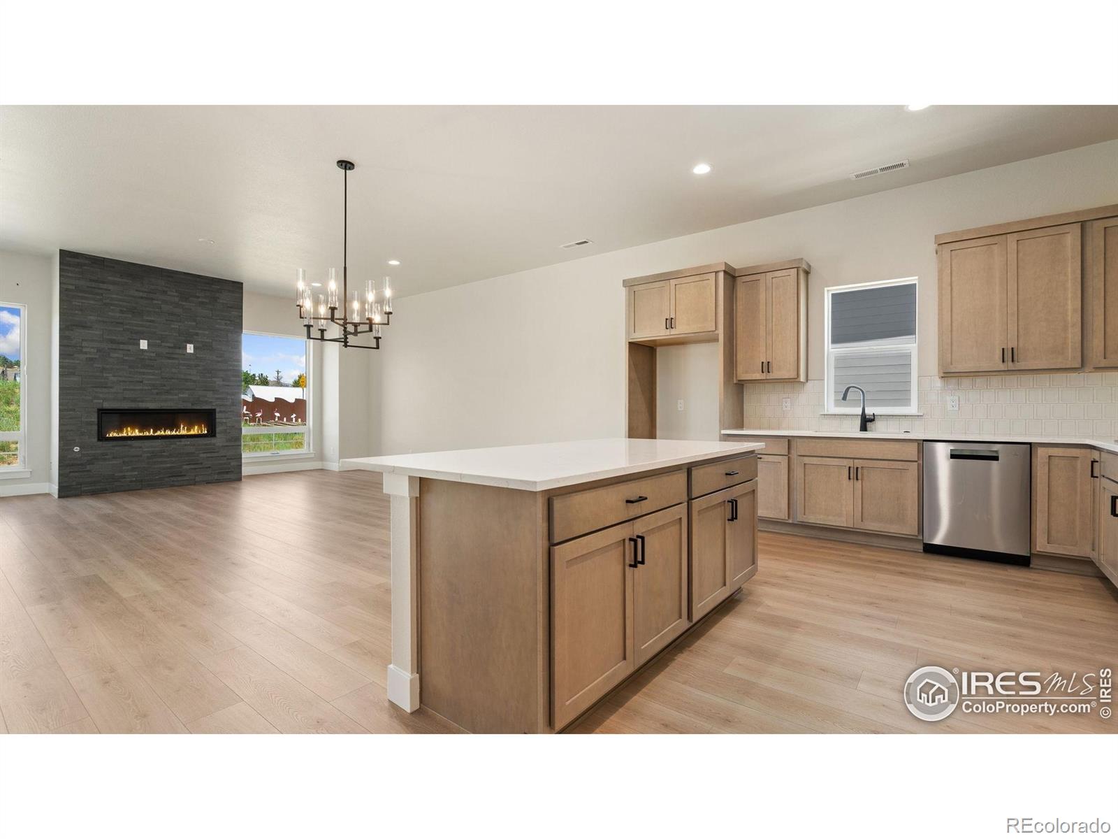 MLS Image #4 for 1780  barefoot drive,windsor, Colorado