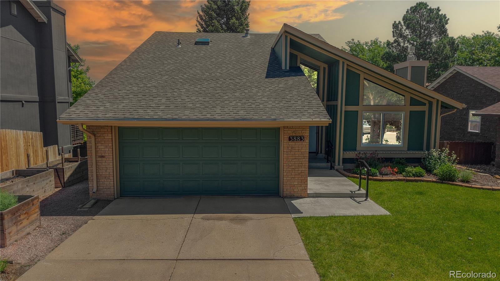 MLS Image #0 for 3883 s fraser street,aurora, Colorado