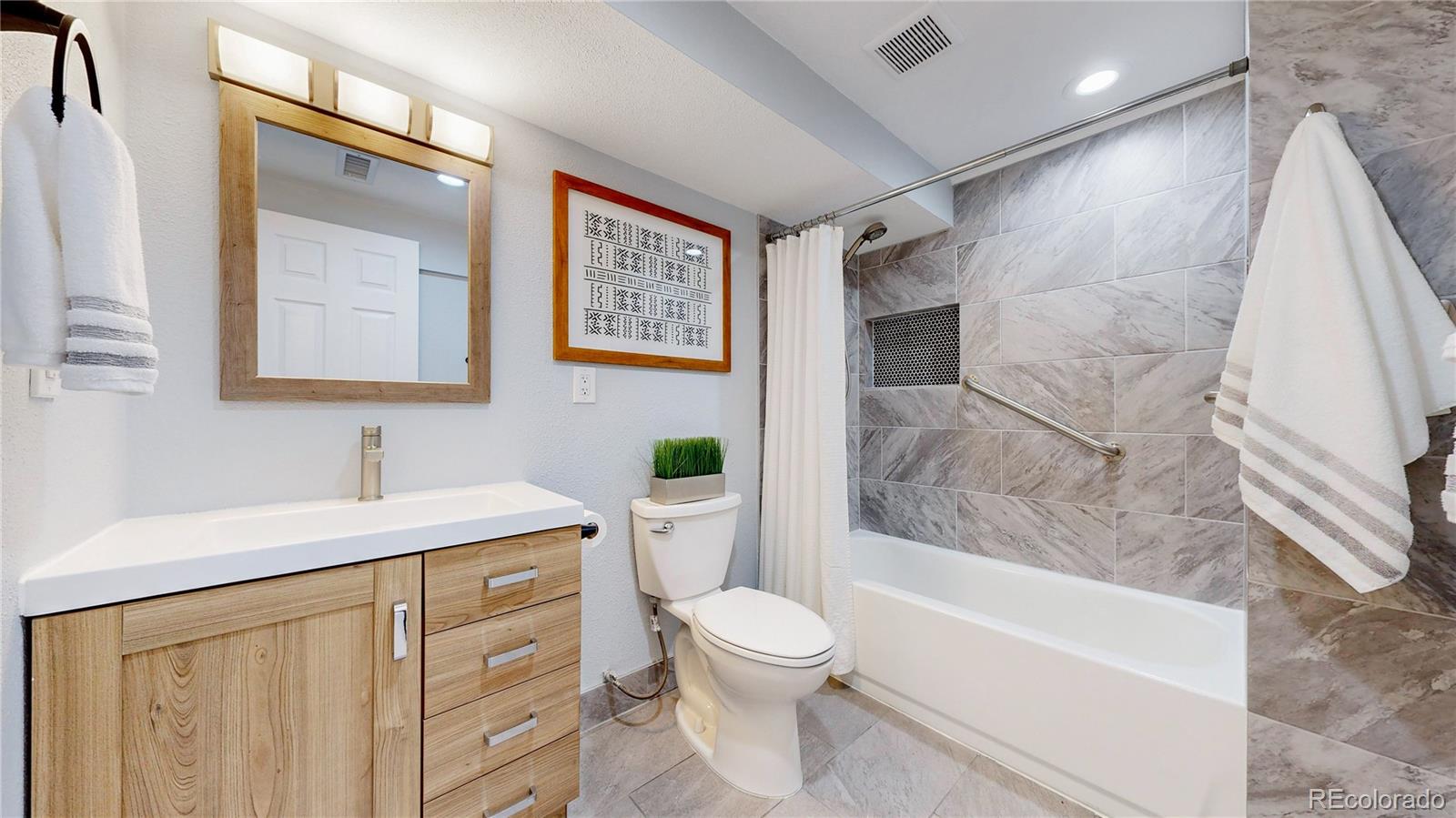 MLS Image #26 for 3883 s fraser street,aurora, Colorado