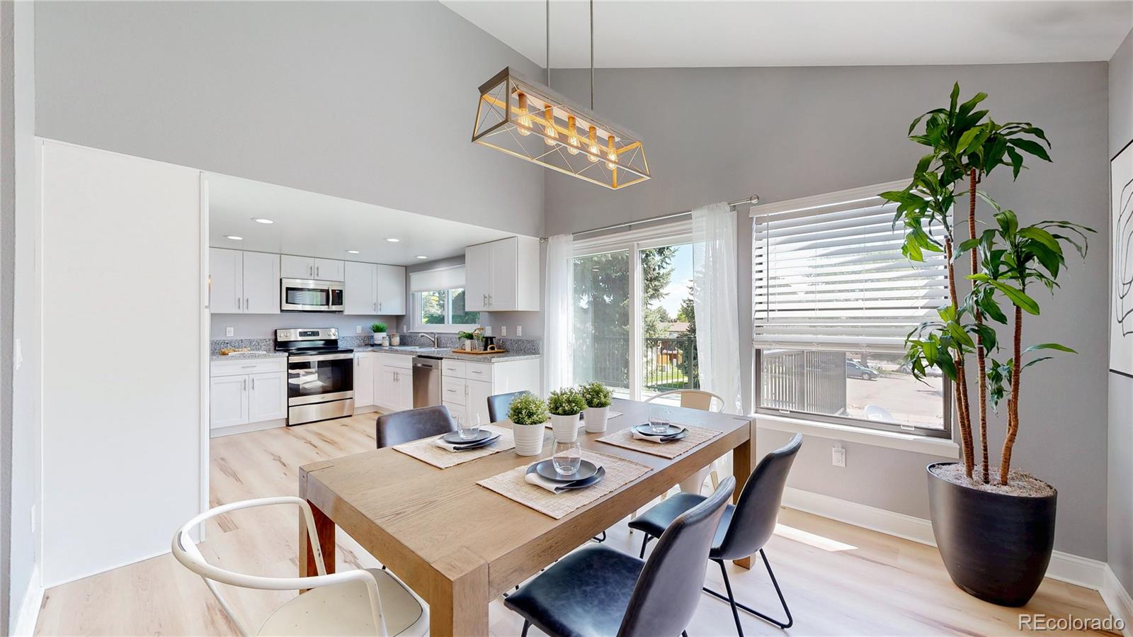 MLS Image #5 for 3883 s fraser street,aurora, Colorado