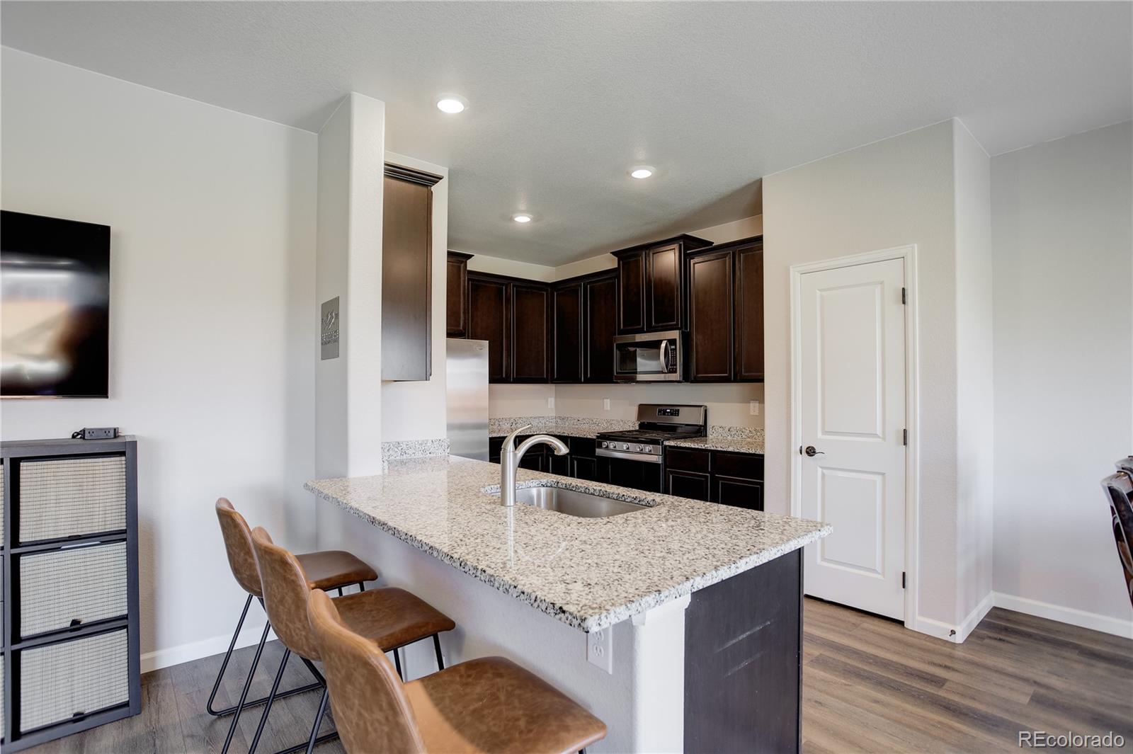 MLS Image #5 for 8861  ventura street,commerce city, Colorado