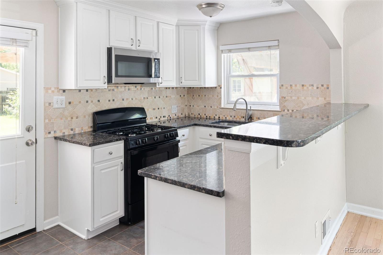 MLS Image #7 for 1856 s monroe street,denver, Colorado
