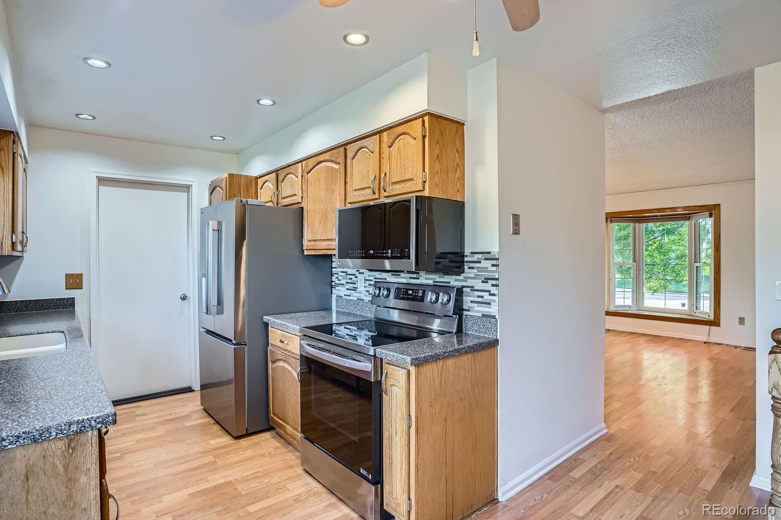MLS Image #13 for 4664 s zang street,morrison, Colorado
