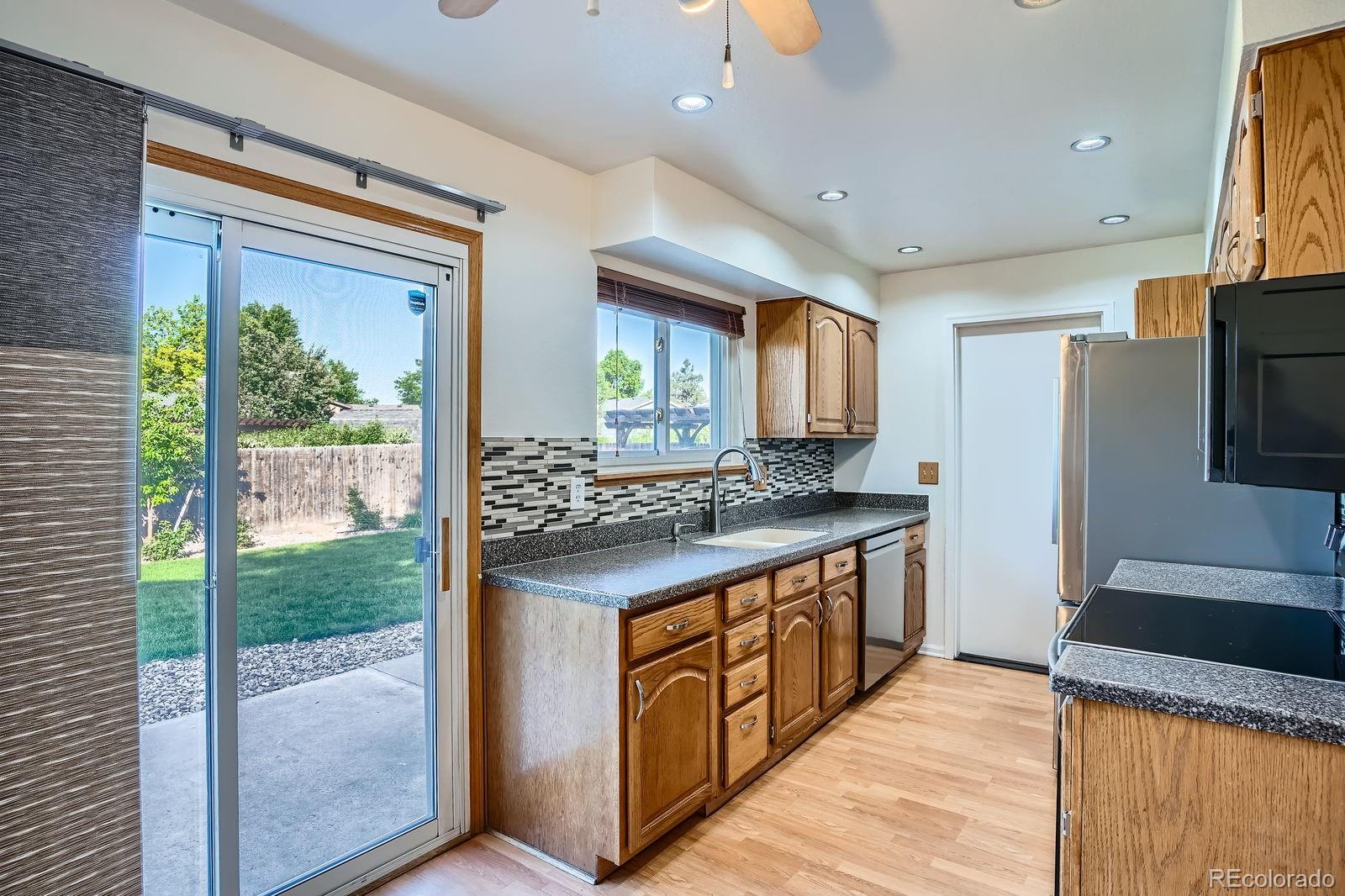 MLS Image #14 for 4664 s zang street,morrison, Colorado