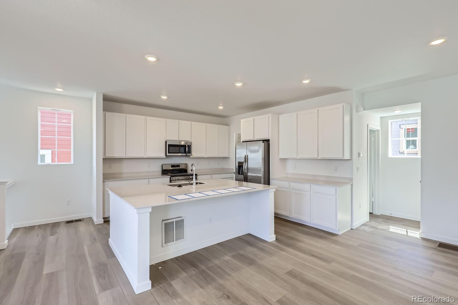 CMA Image for 6747 e 149th avenue,Thornton, Colorado
