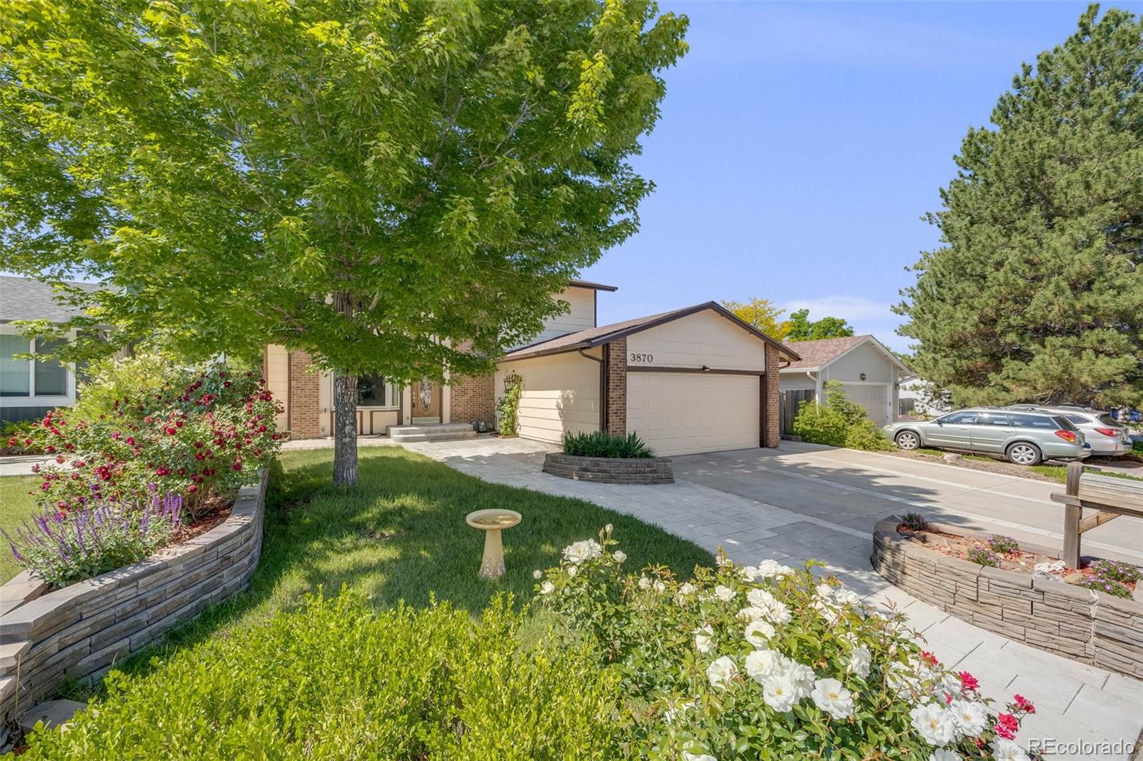 MLS Image #2 for 3870 s ouray way,aurora, Colorado