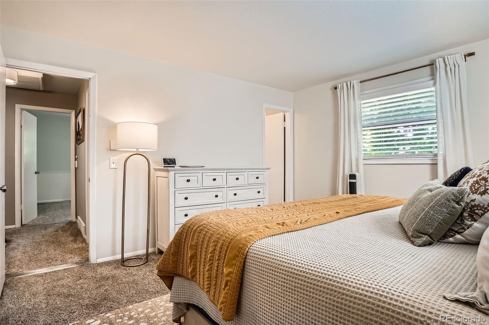 MLS Image #14 for 6494 w 85th avenue,arvada, Colorado