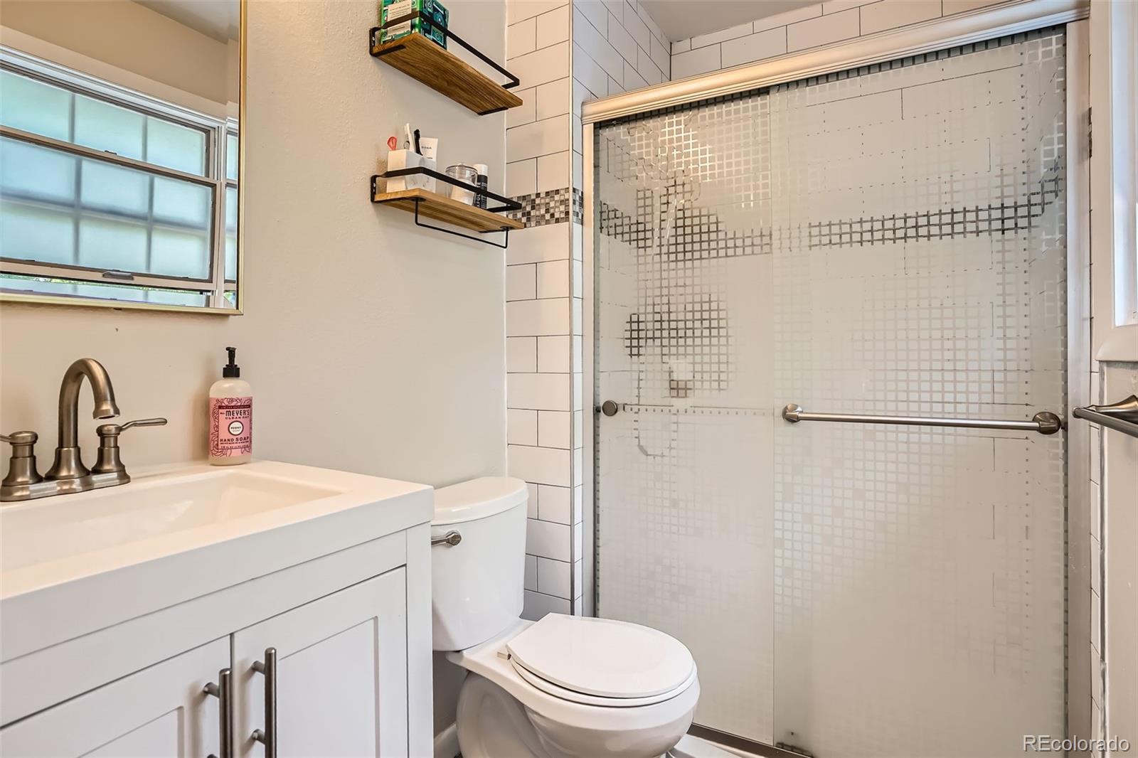MLS Image #15 for 6494 w 85th avenue,arvada, Colorado