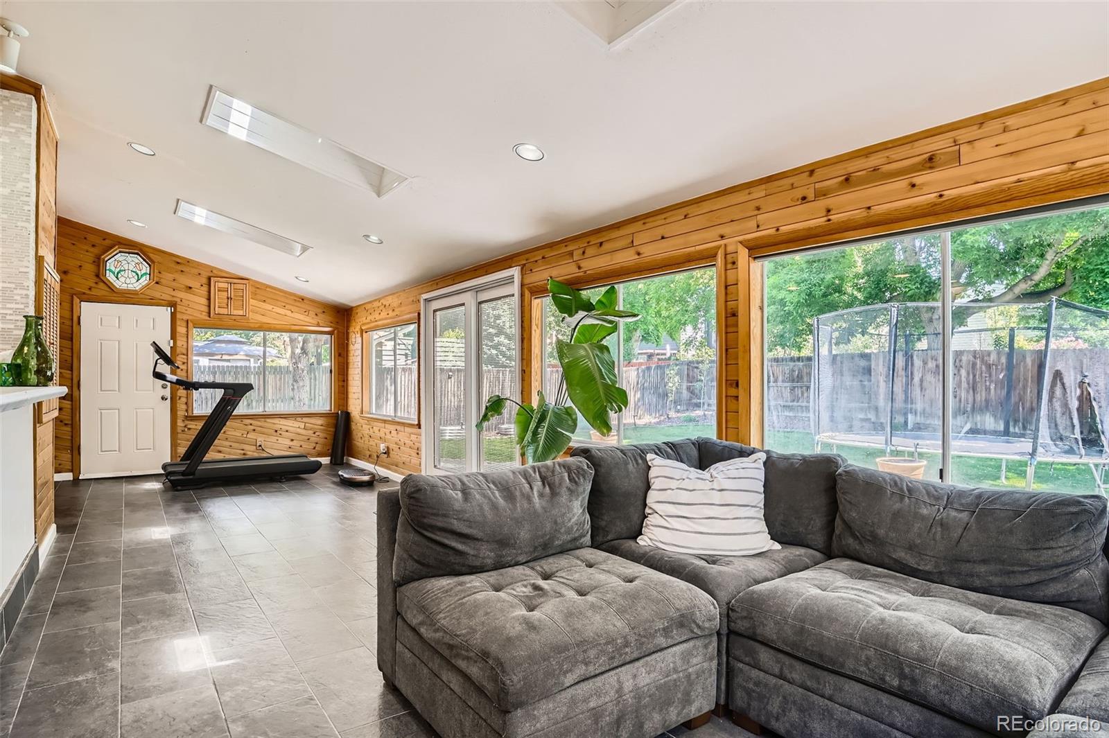 MLS Image #23 for 6494 w 85th avenue,arvada, Colorado