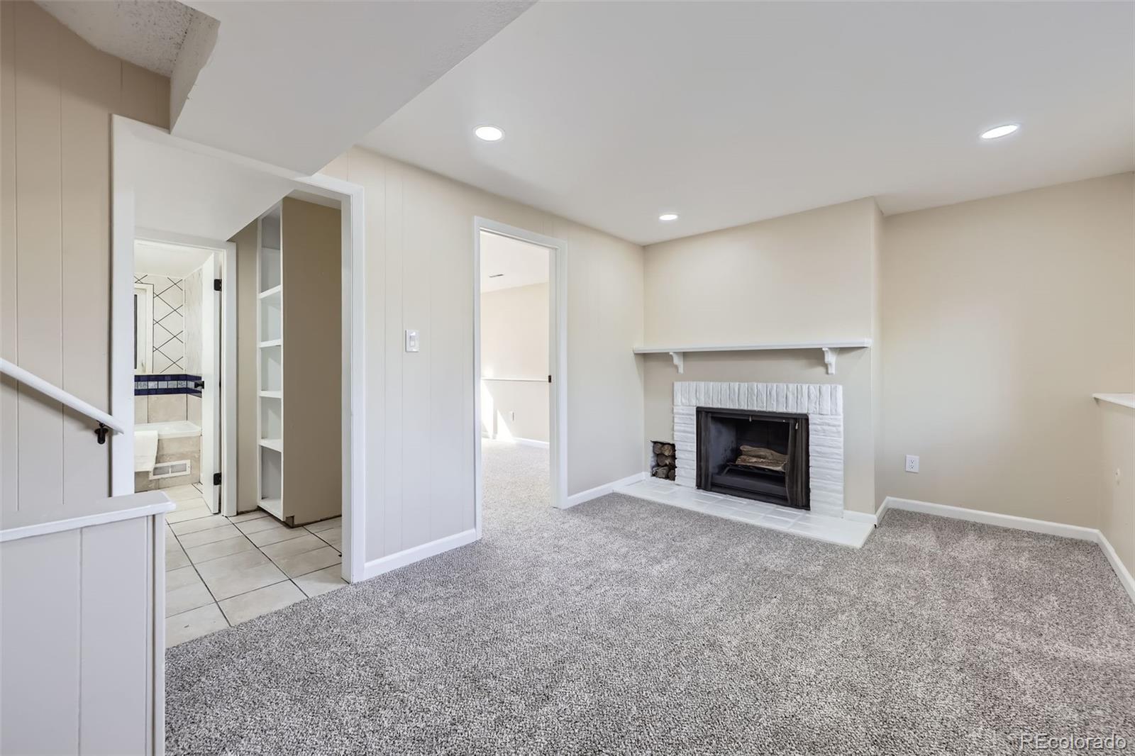 MLS Image #15 for 1880 e 81st place,denver, Colorado