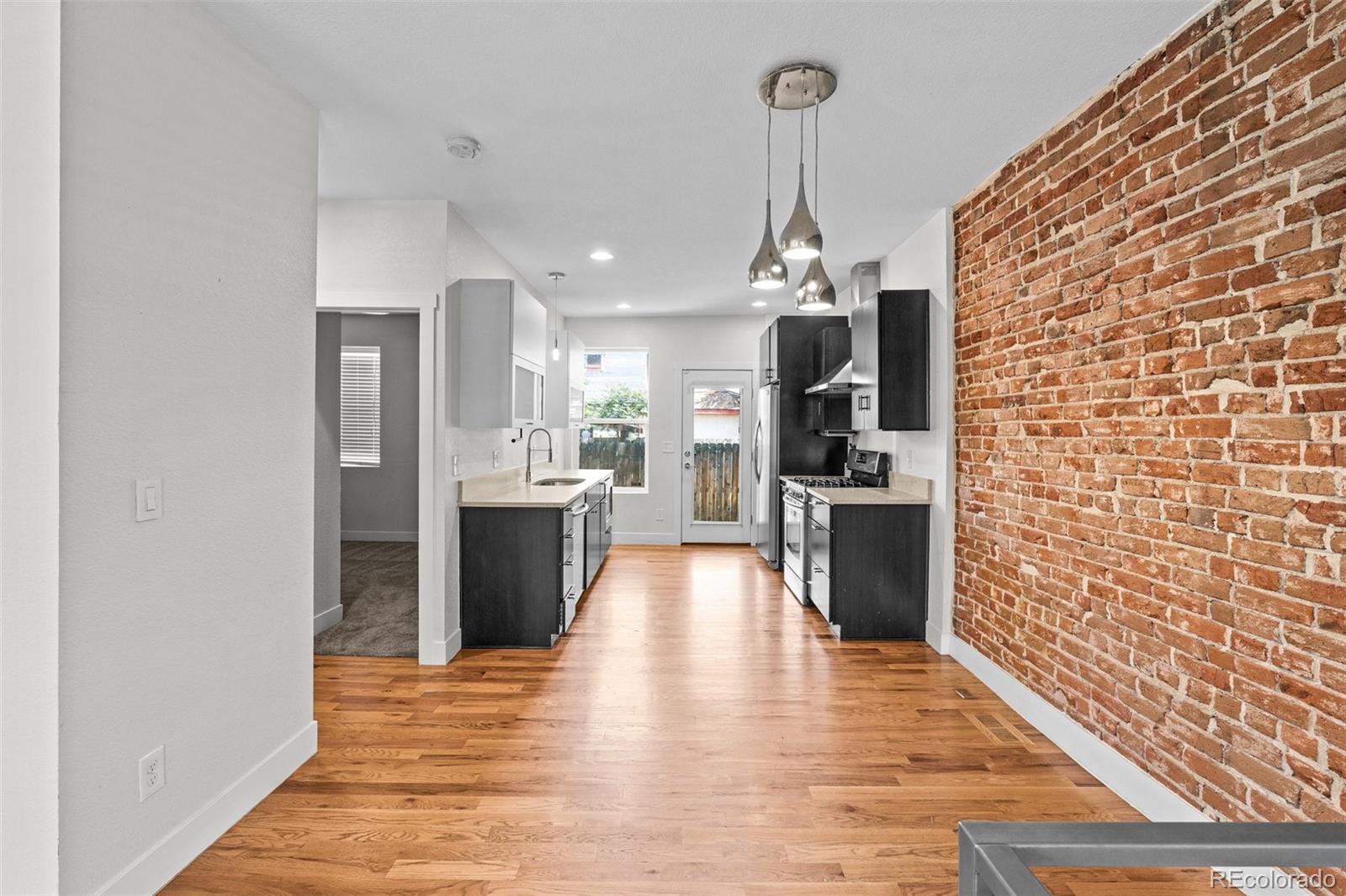 MLS Image #14 for 1211 e 26th avenue,denver, Colorado