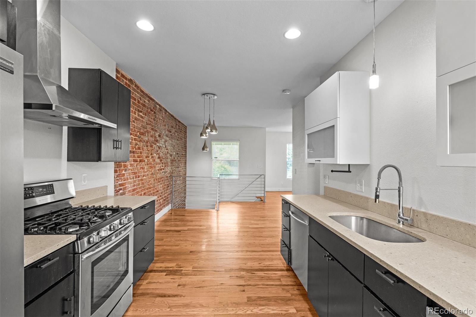 MLS Image #20 for 1211 e 26th avenue,denver, Colorado