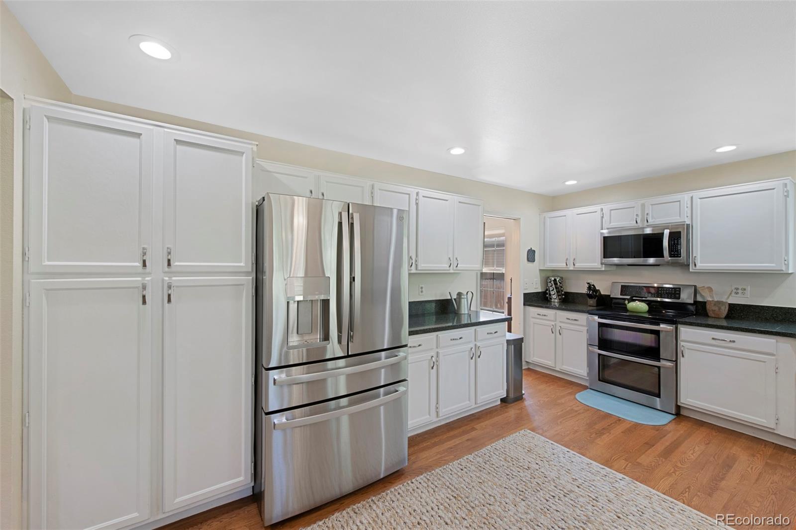 MLS Image #13 for 7773  gunsight pass,littleton, Colorado
