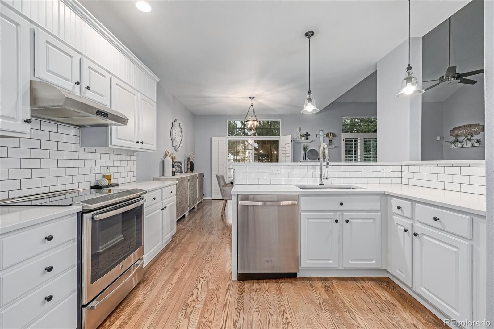 MLS Image #8 for 13545 w 62nd lane,arvada, Colorado