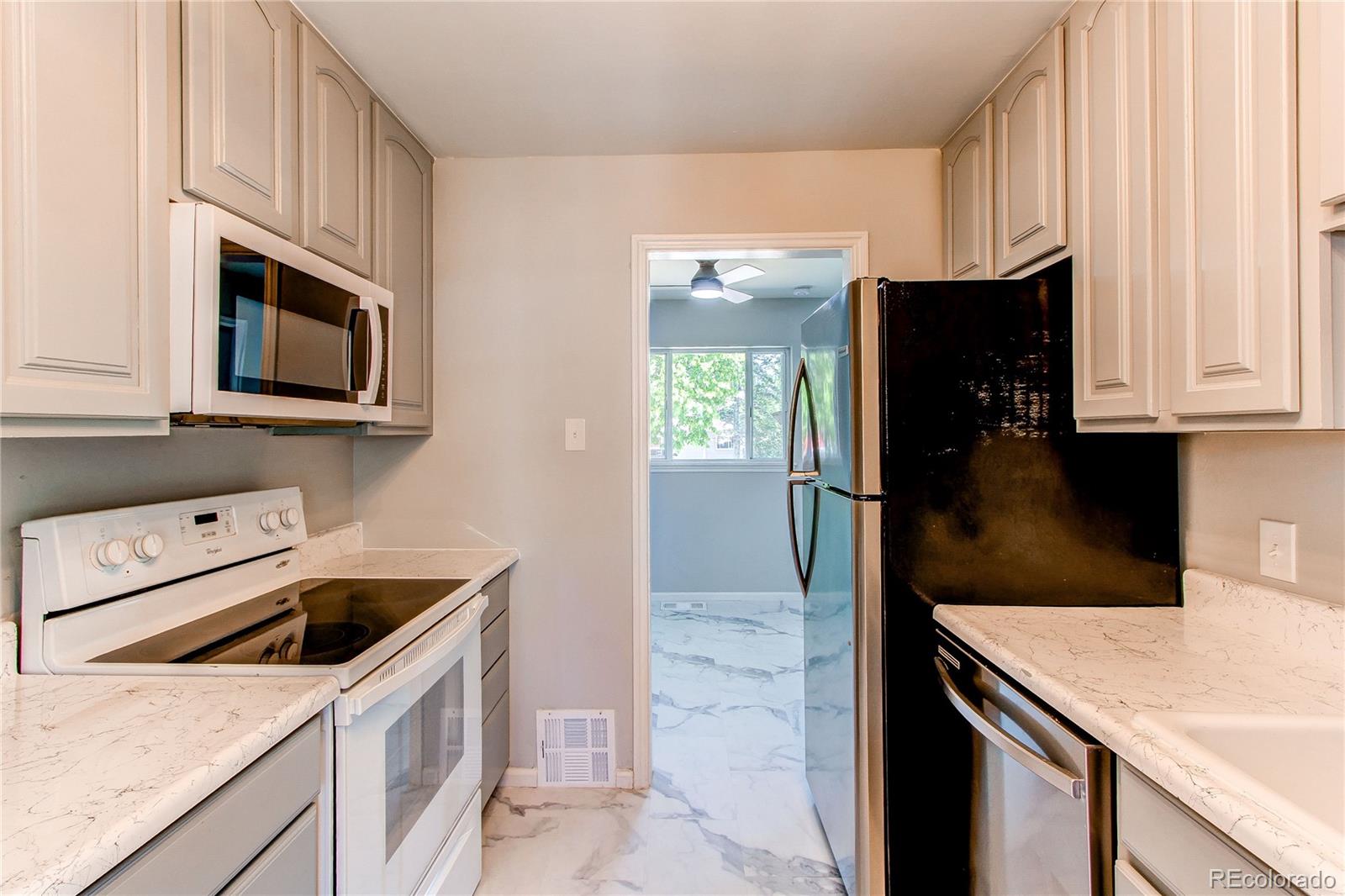 MLS Image #5 for 1170  kingston street,aurora, Colorado