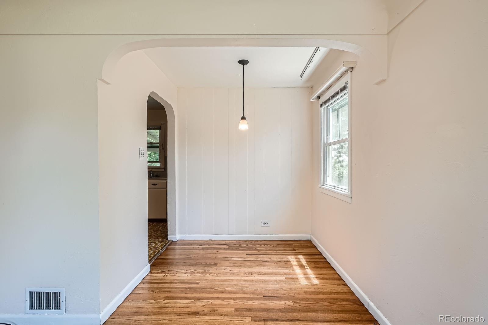 MLS Image #14 for 1140 s xavier street,denver, Colorado