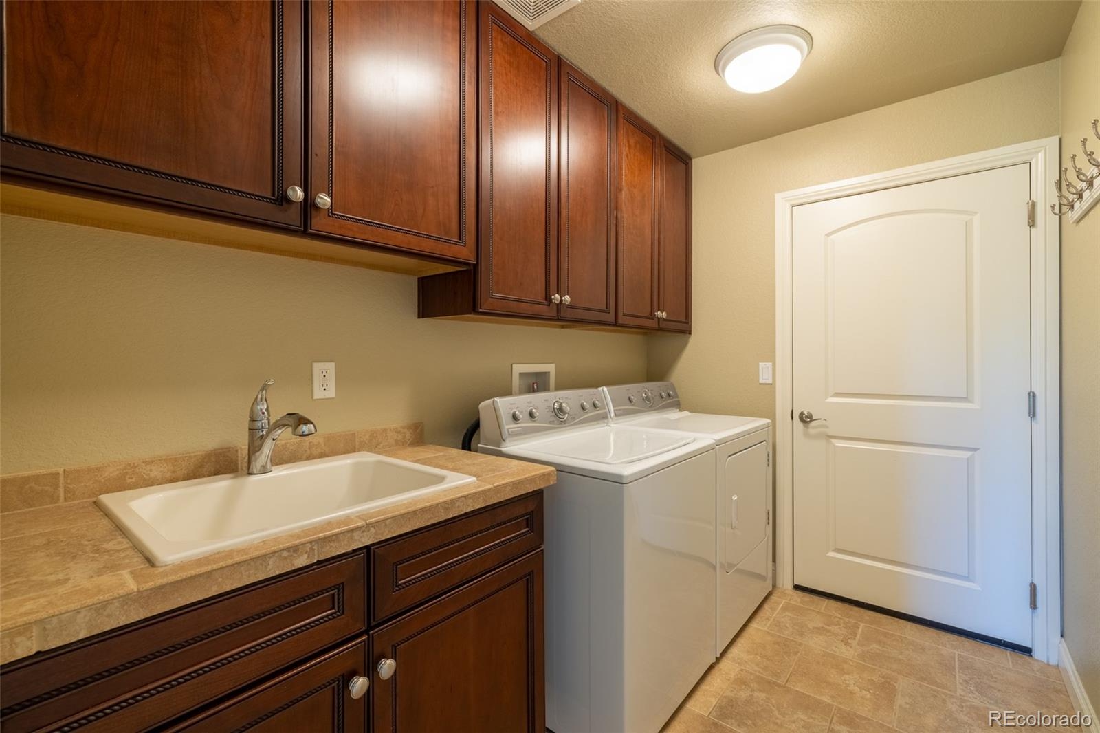 MLS Image #39 for 27565 e nova place,aurora, Colorado