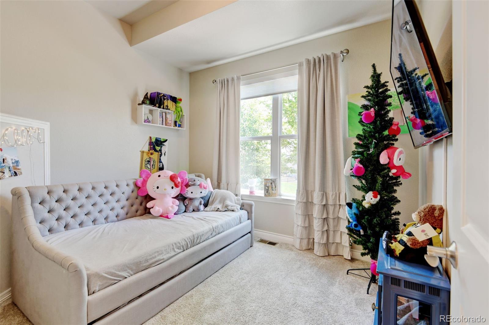 MLS Image #14 for 1362  golden eagle way,louisville, Colorado