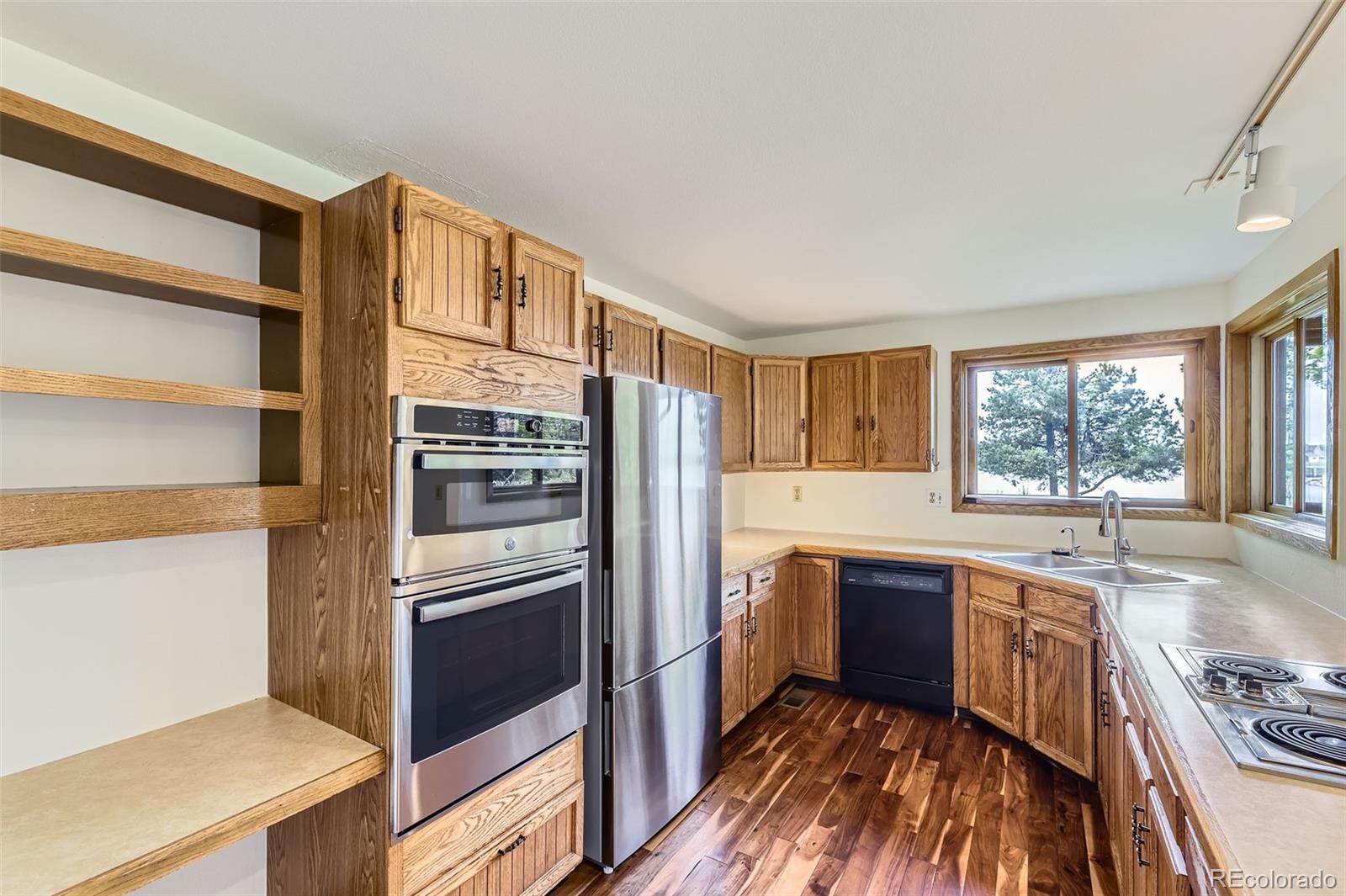 MLS Image #8 for 916 w alder street,louisville, Colorado