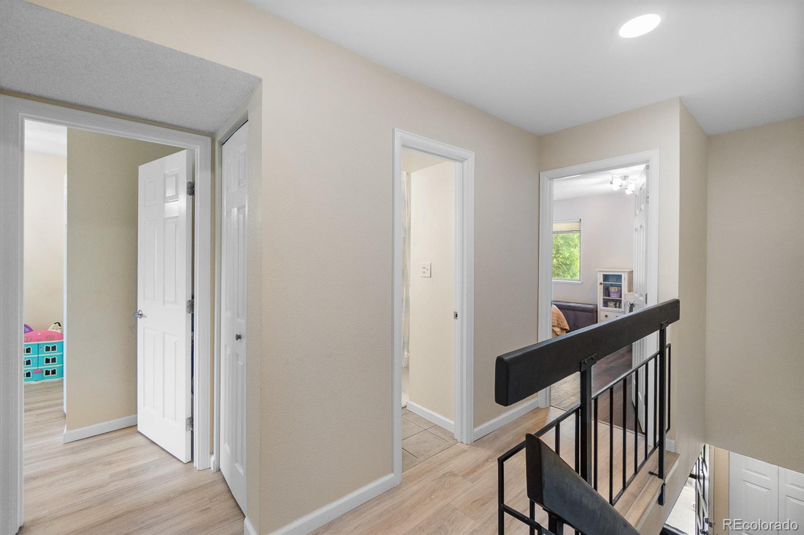MLS Image #17 for 6856 s broadway ,centennial, Colorado