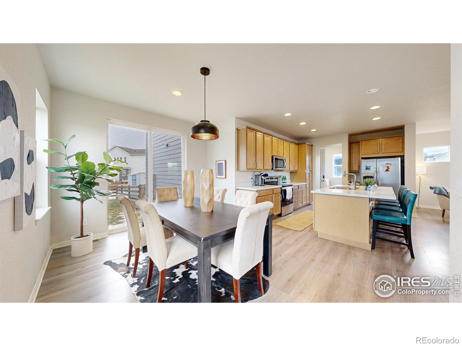 MLS Image #10 for 10604  reunion parkway,commerce city, Colorado