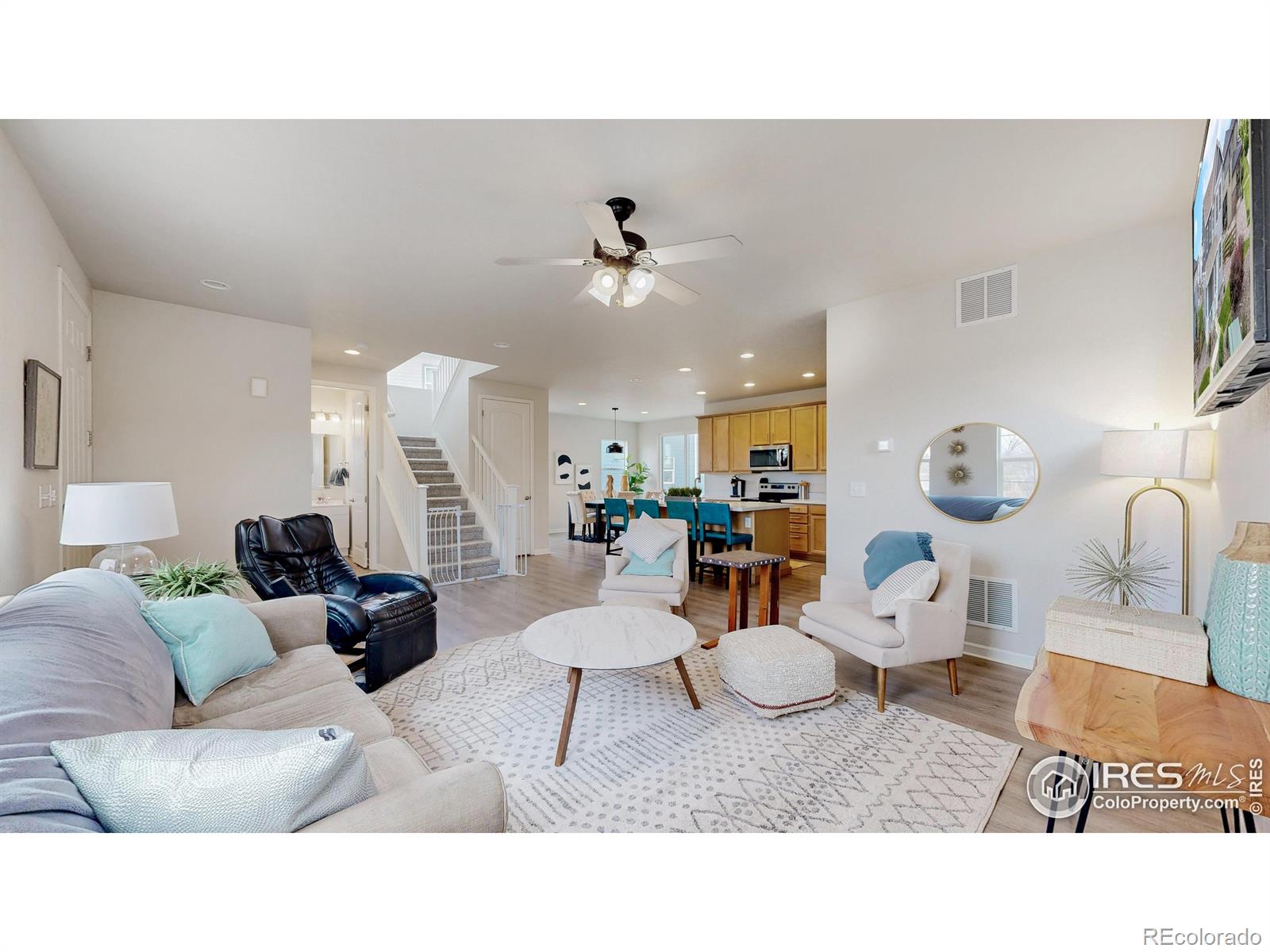 MLS Image #5 for 10604  reunion parkway,commerce city, Colorado